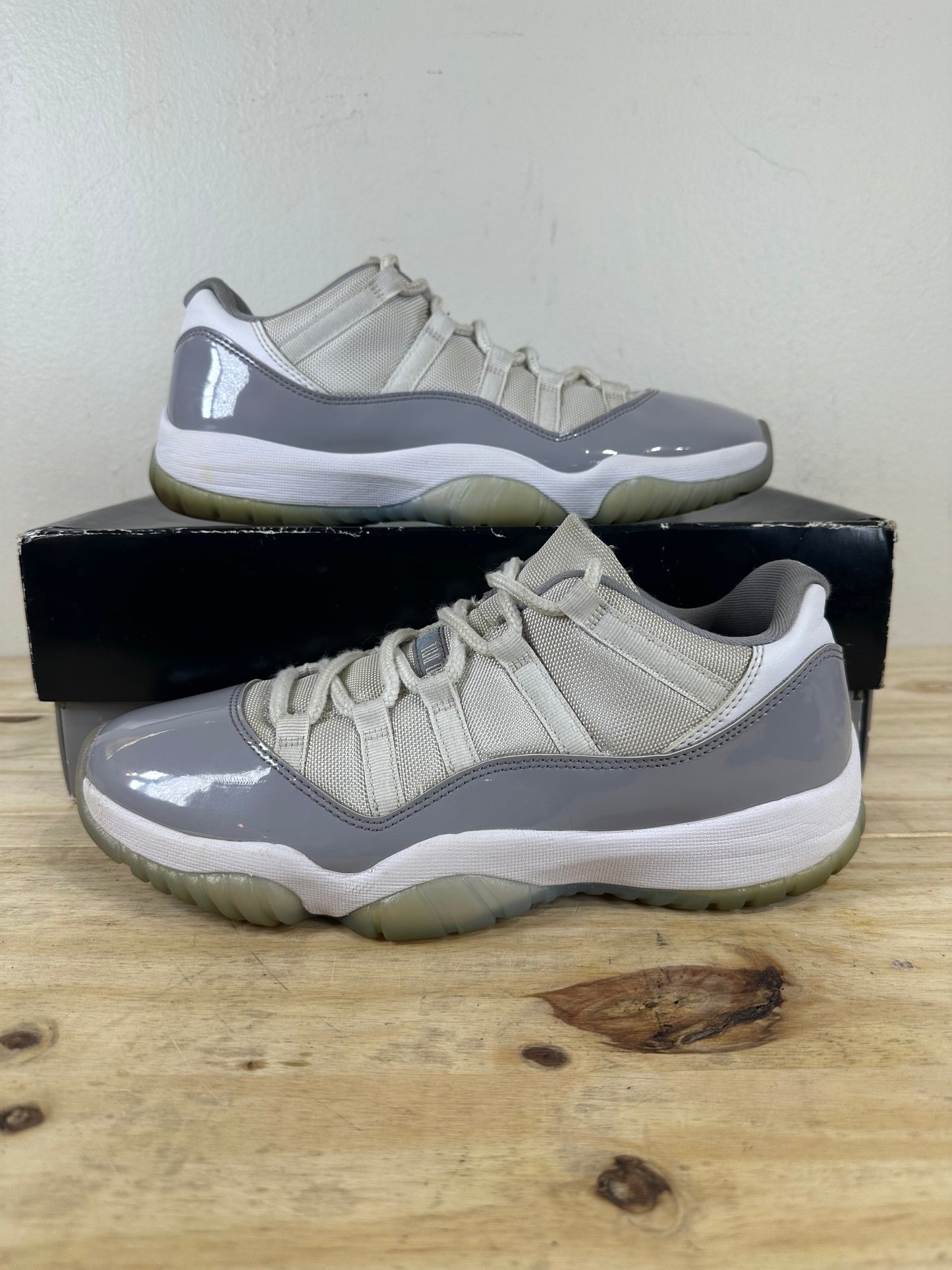 Air Jordan 11 Low Cement Grey Sz 9.5