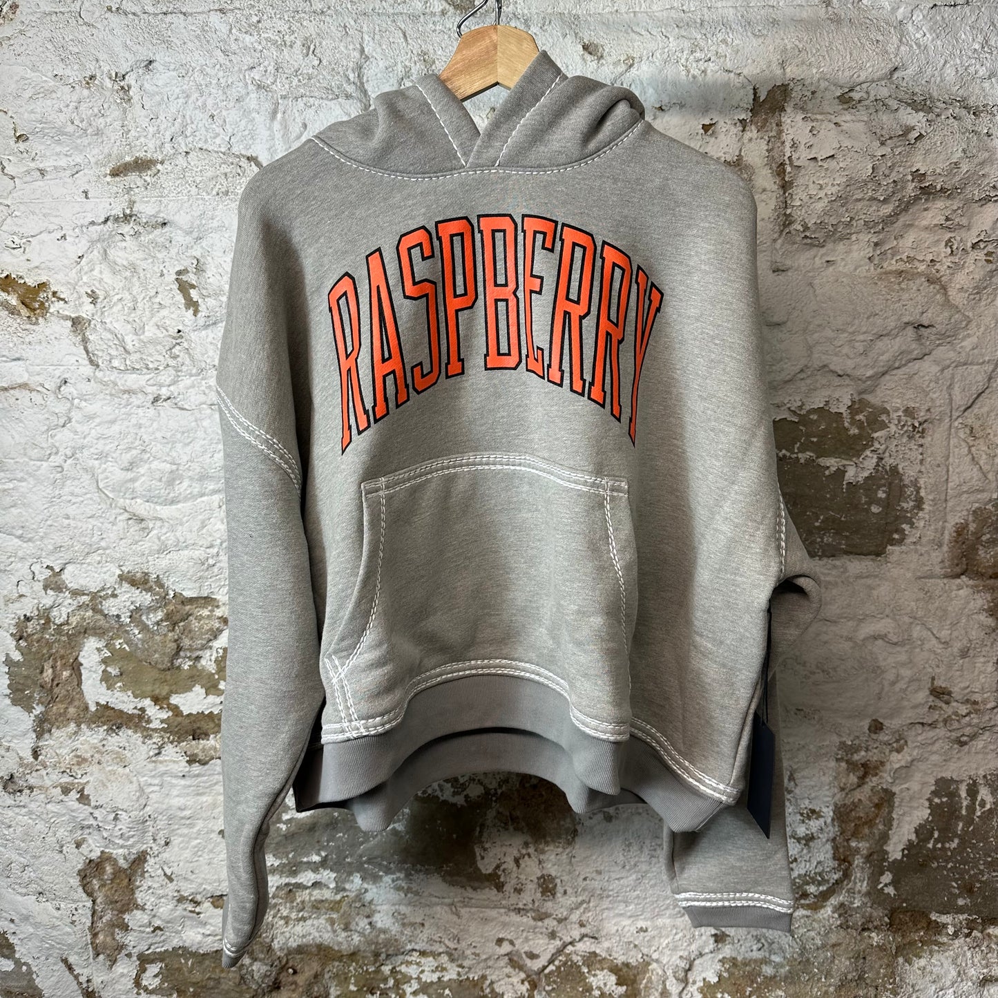 GV Gallery Raspberry Hills SF Grey Hoodie Sz S DS