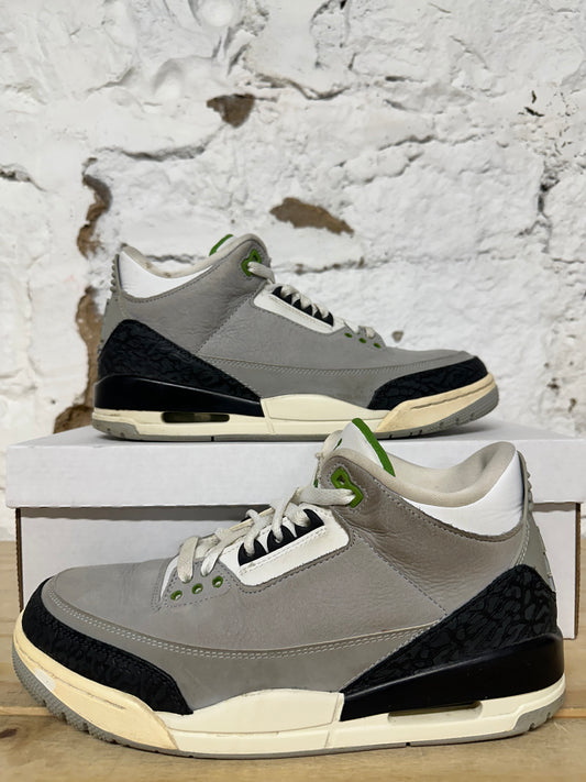 Air Jordan 3 Chlorophyll Sz 8.5