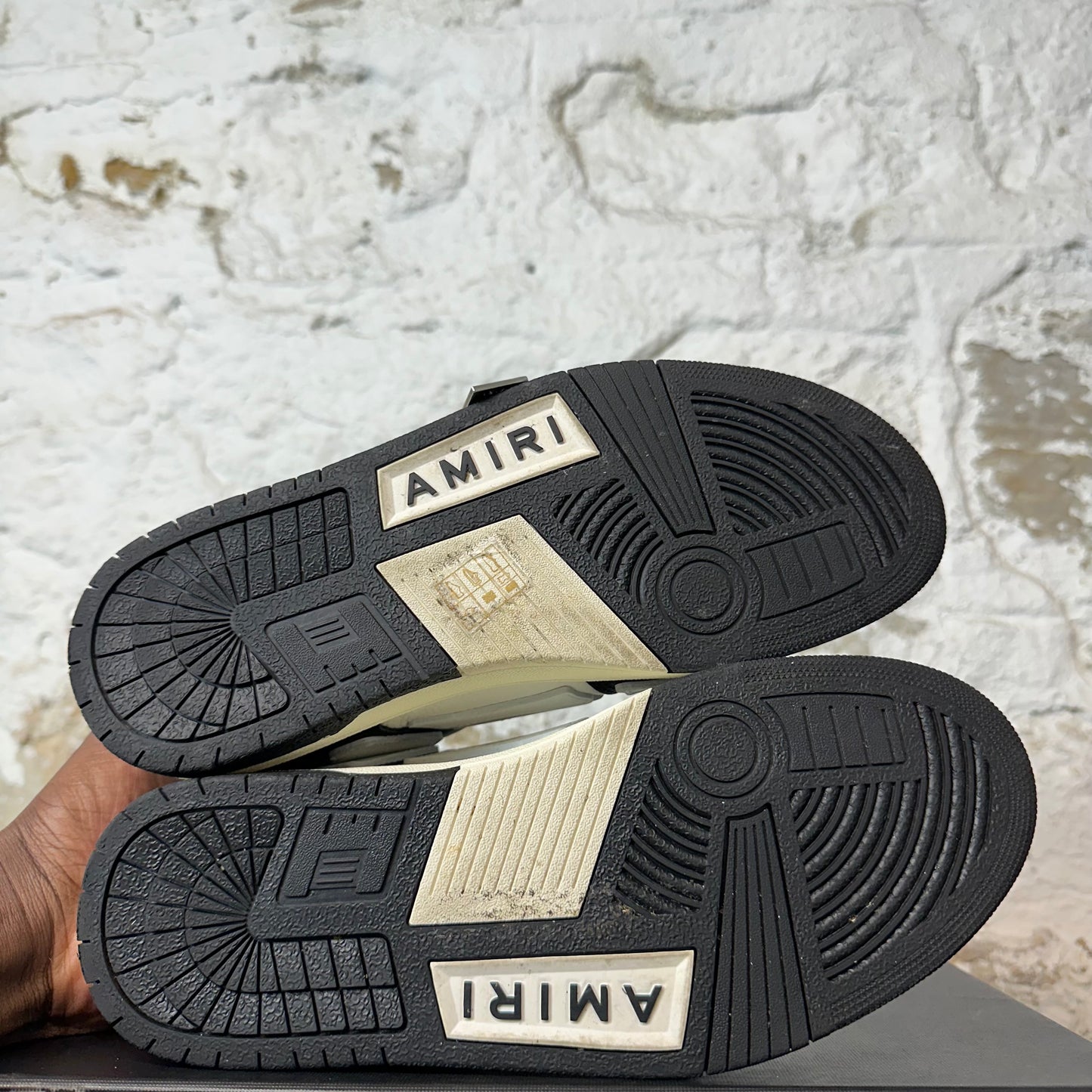 Amiri White Skeleton Black White Sneaker Sz 6.5 (39)