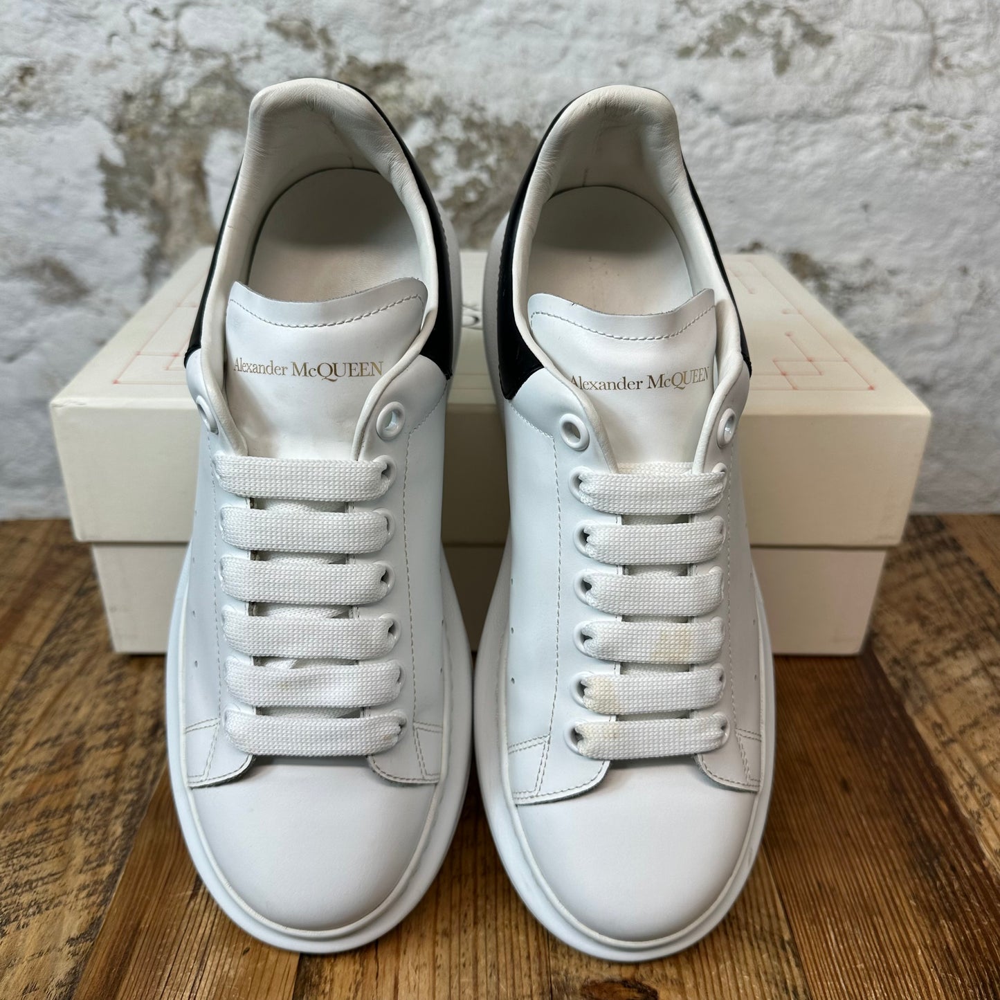 Alexander Mcqueen Black Tab White Sneaker Sz 7.5 (40.5)