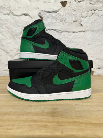 Air Jordan 1 High Pine Green Sz 11.5 DS