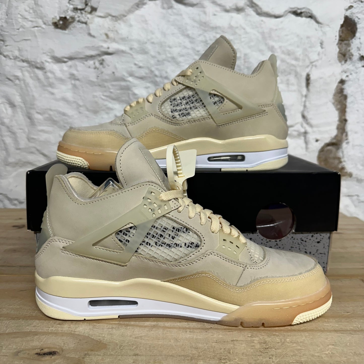 Air Jordan 4 Off-White Sail Sz 9.5 (11W) DS