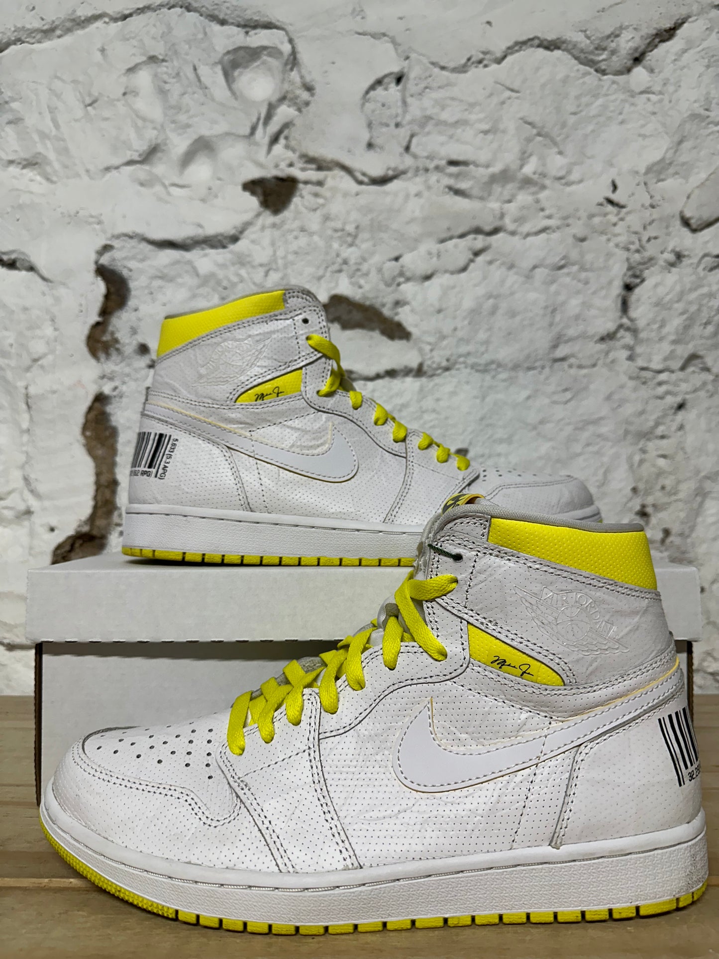 Air Jordan 1 High First Class Sz 10