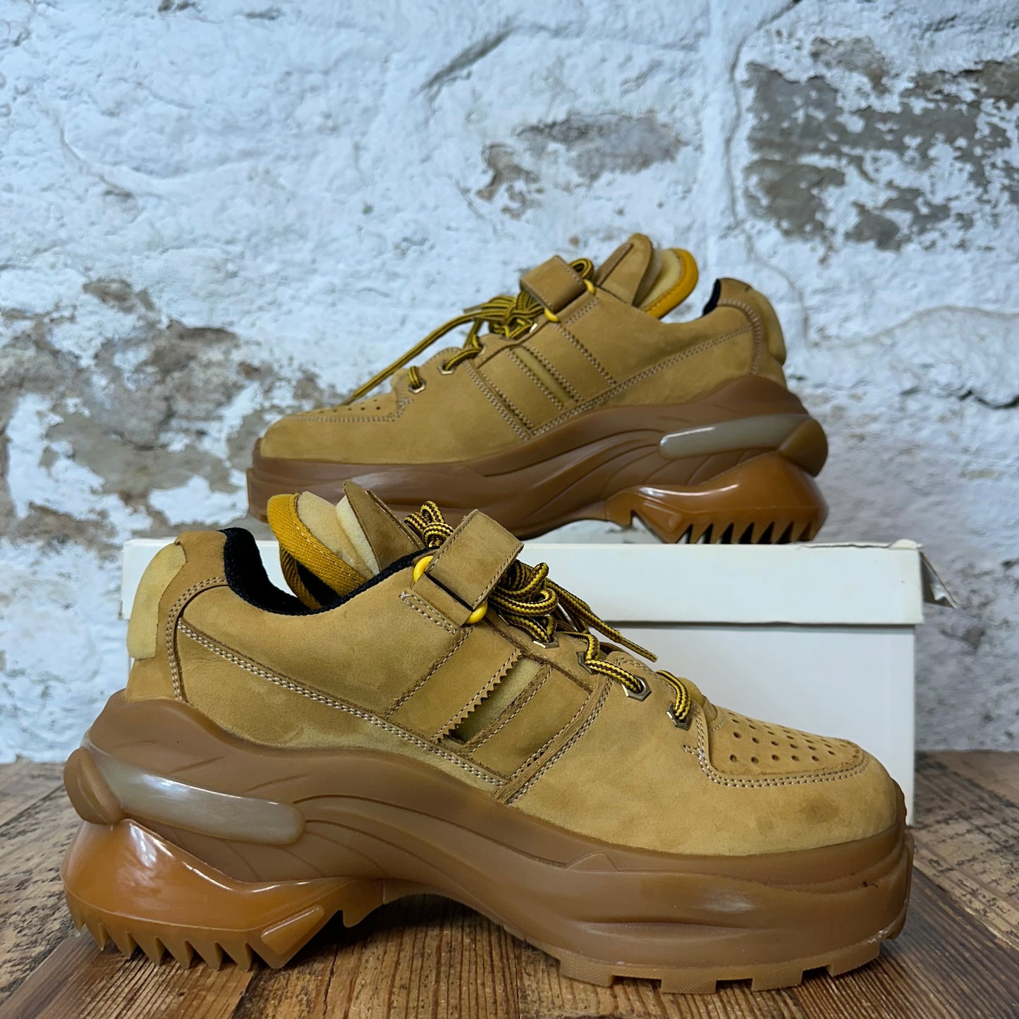 Maison Margiela MM6 Contrast Sneaker Wheat Sz 8 (41)