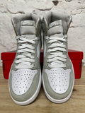 Air Jordan 1 High Seafoam Sz 8.5 (10W)