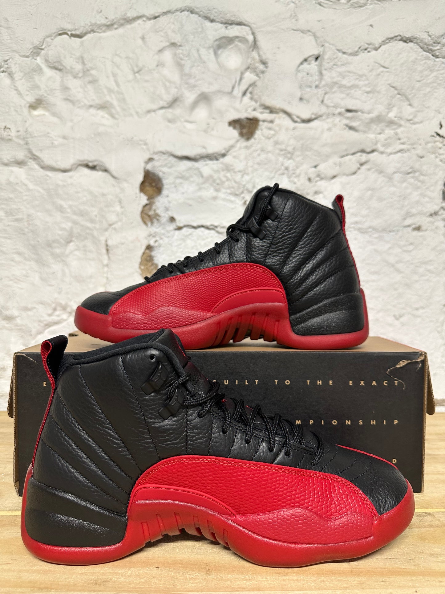 Air Jordan 12 Flu Game (2025) Sz 9