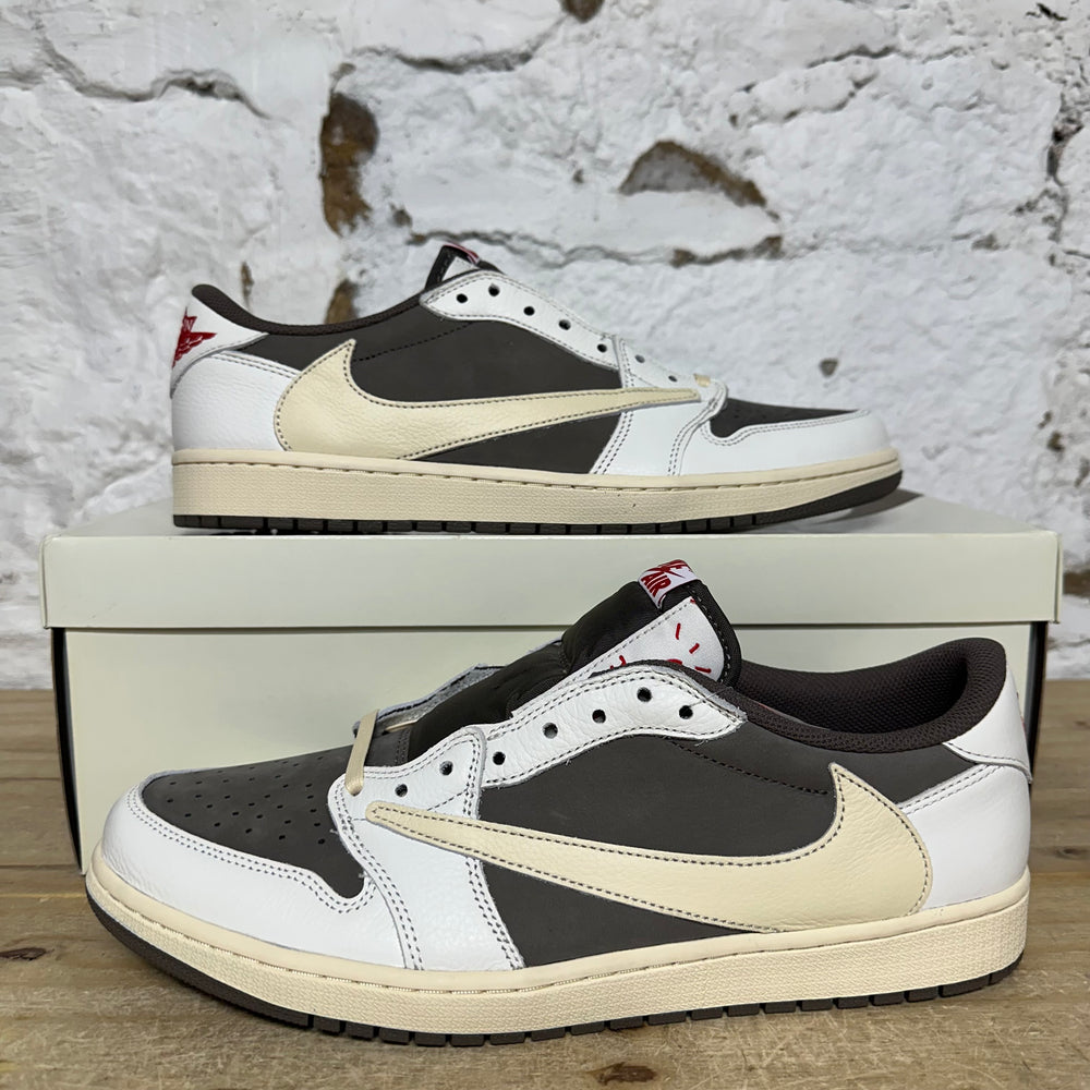 Air Jordan 1 Low Travis Scott Reverse Mocha Sz 13 DS