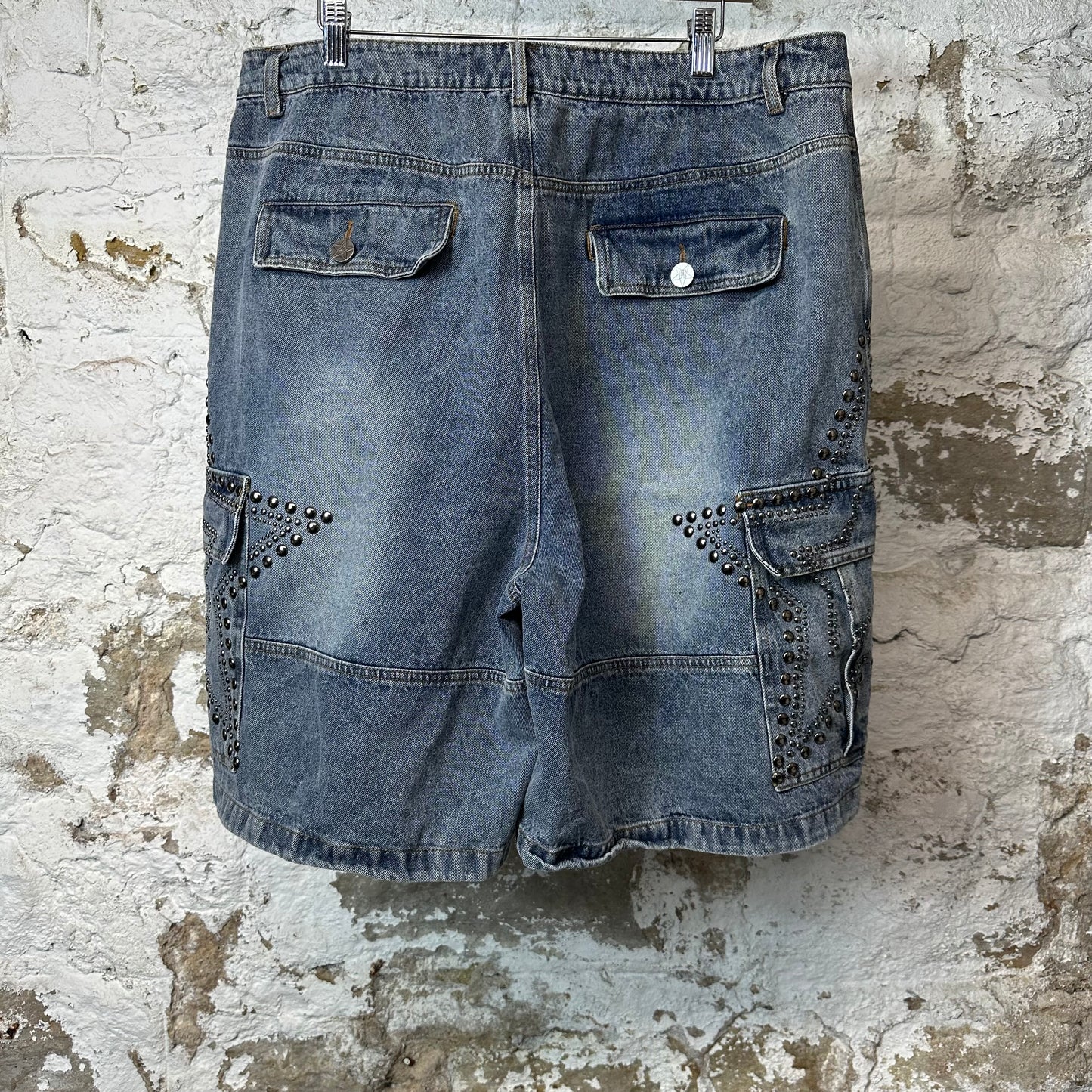 Vale Star Stud Blue Jean Shorts Sz 36