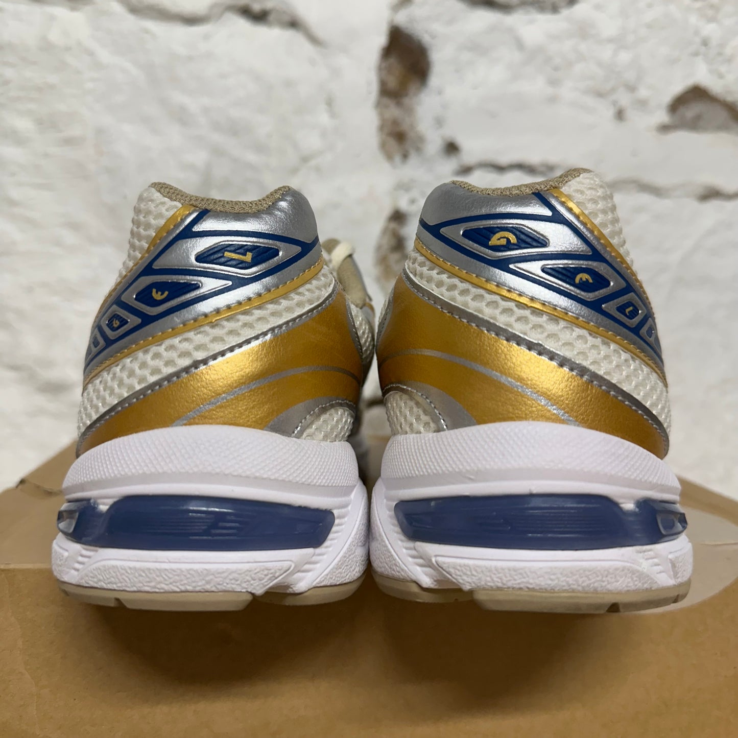 Asics Gel 1130 Cream Pure Silver Sz 9
