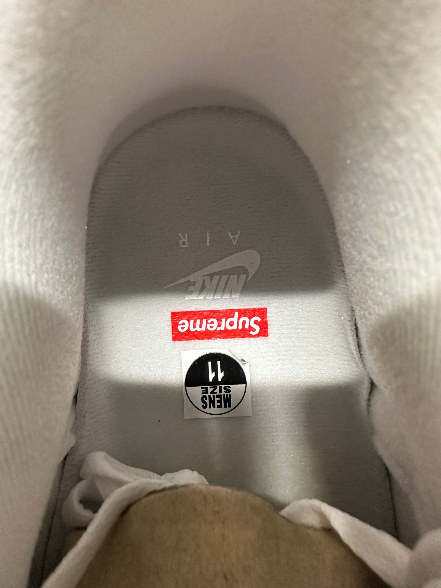 Nike Air Force 1 Low Supreme Black White Sz 11 DS