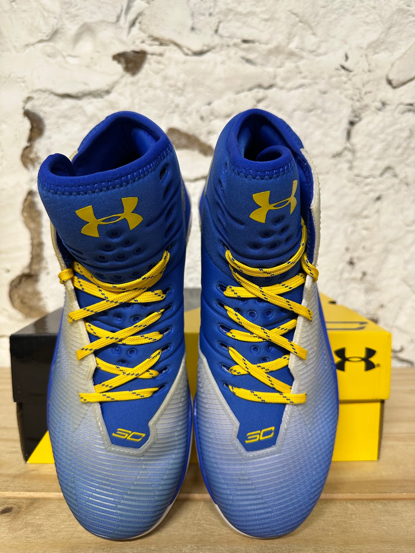 Under Armour Curry 2.5 73-9 Sz 10 DS