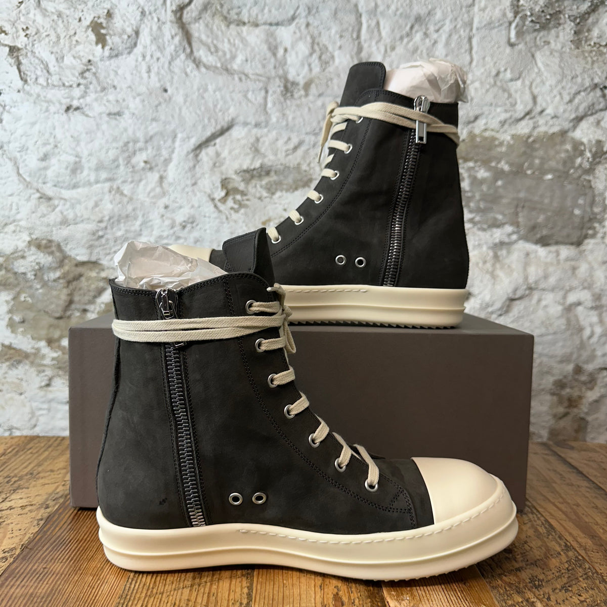 Rick Owens High Dark Dust Milk Sneaker Sz 10 (43) DS