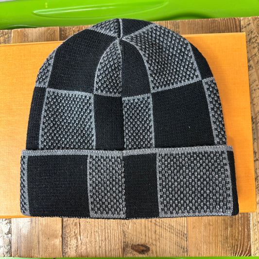 Louis Vuitton Black Grey Damier Heritage Beanie W/ Box