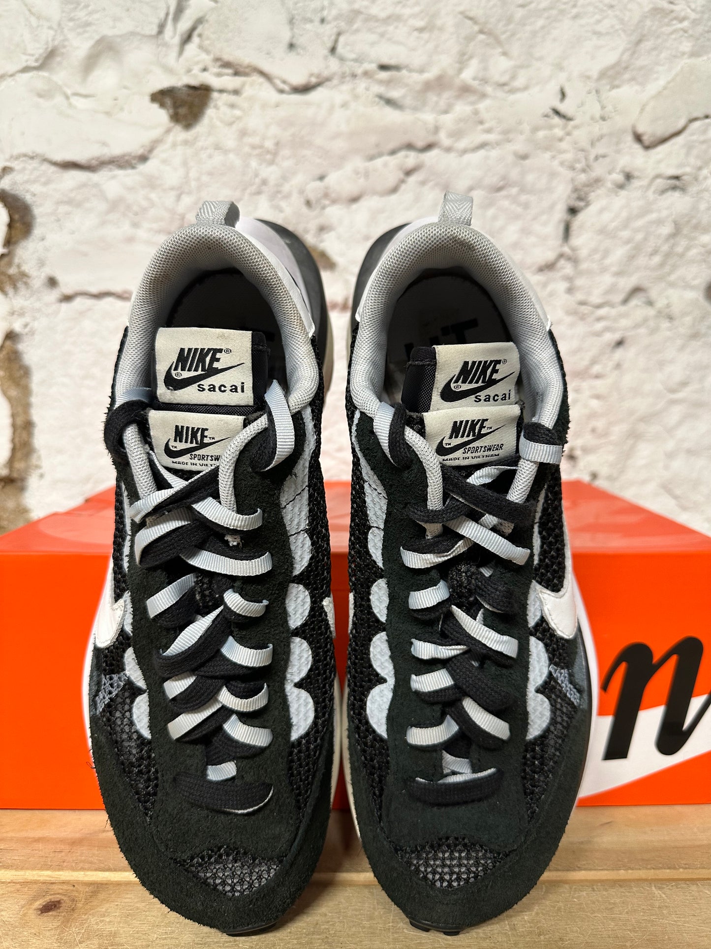 Nike Vaporwaffle Sacai Black White Sz 8.5