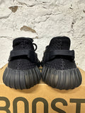 Yeezy 350 V2 Onyx Sz 8 DS