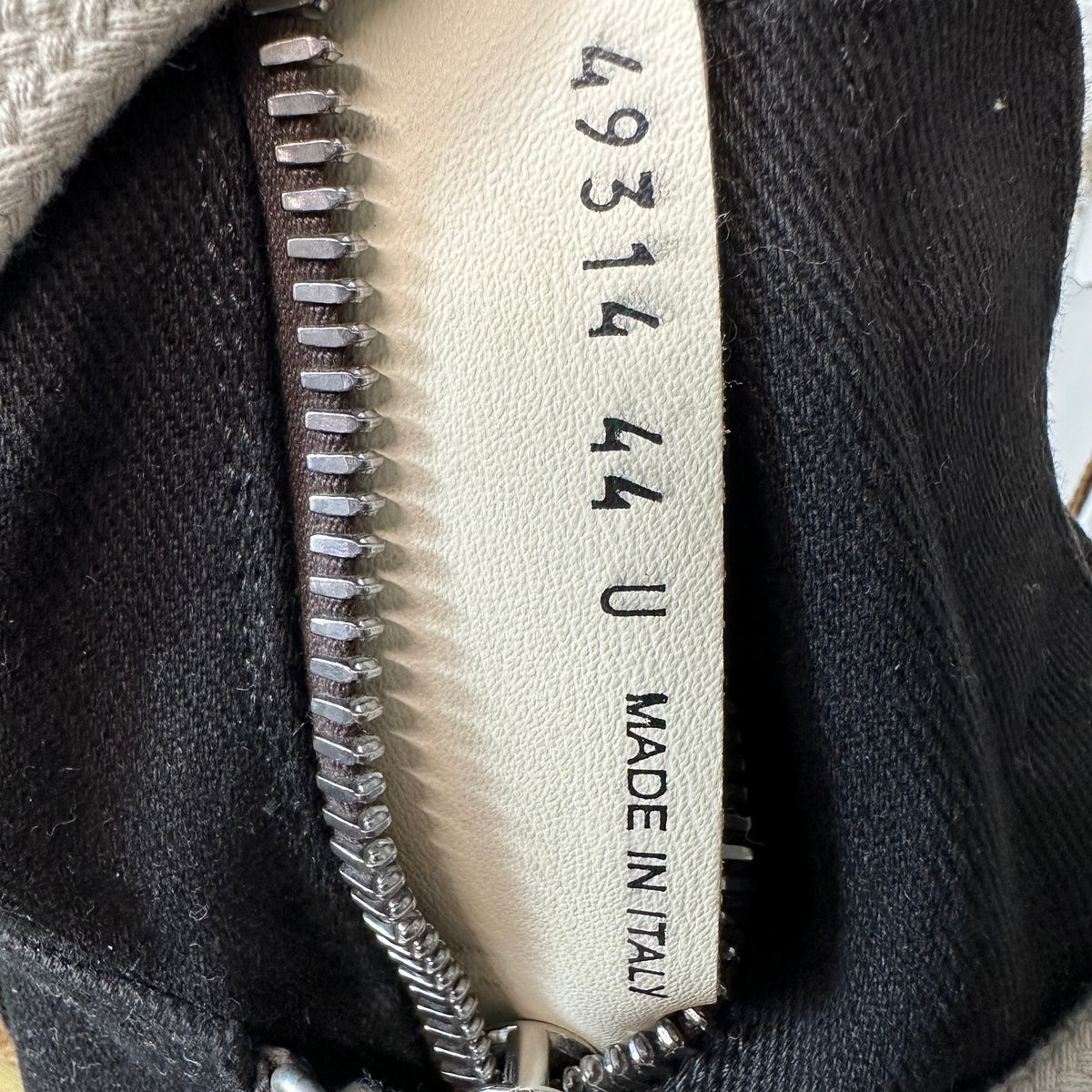 Rick Owens High Jumbo Lace Hexa Sneaker Sz 11 (44)