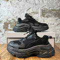 Balenciaga Triple S Triple Black Sneaker Sz 6 (38)