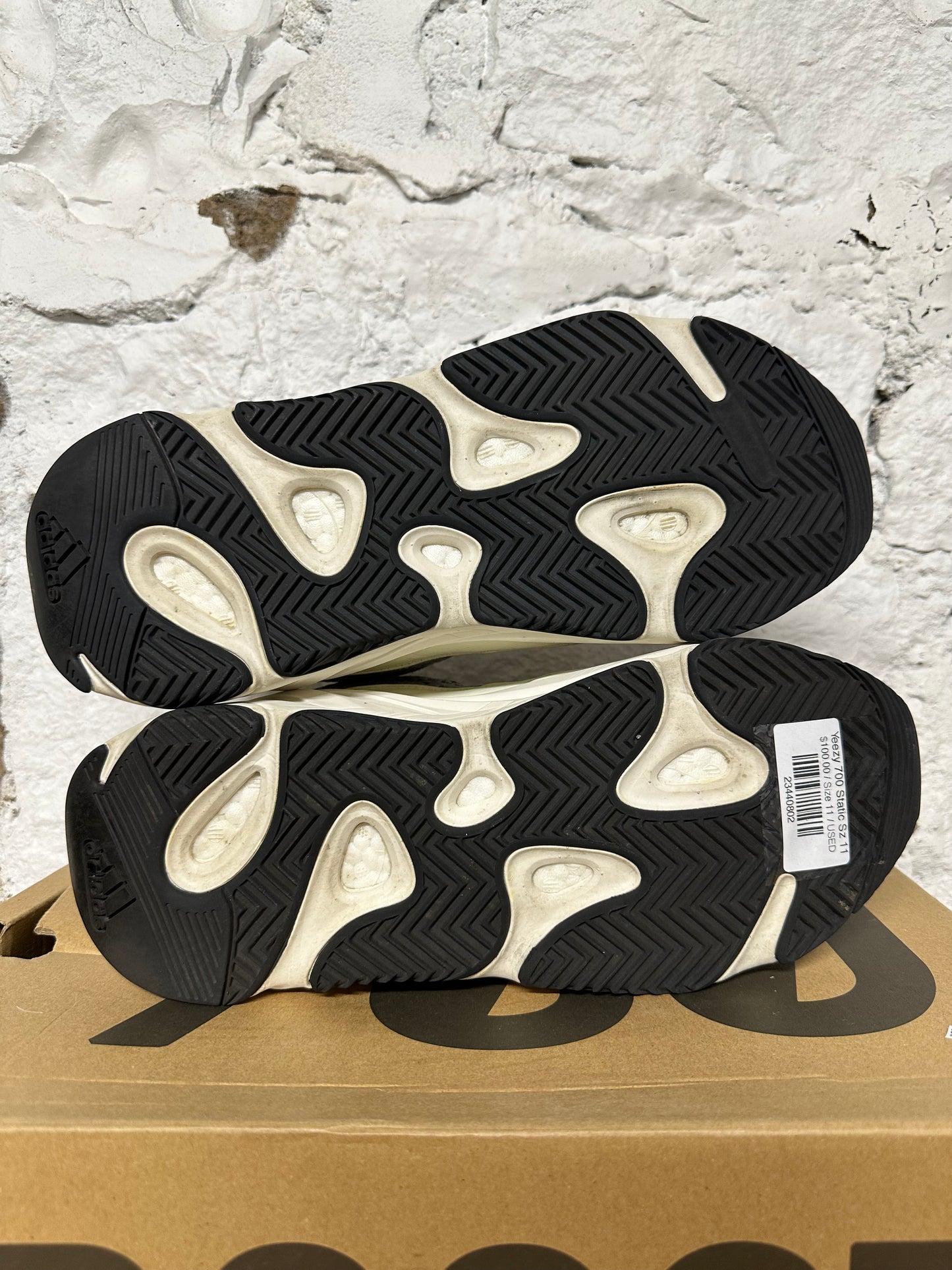 Yeezy 700 Static Sz 11