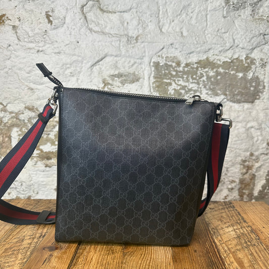 Gucci GG Supreme Coated Canvas Messenger Bag