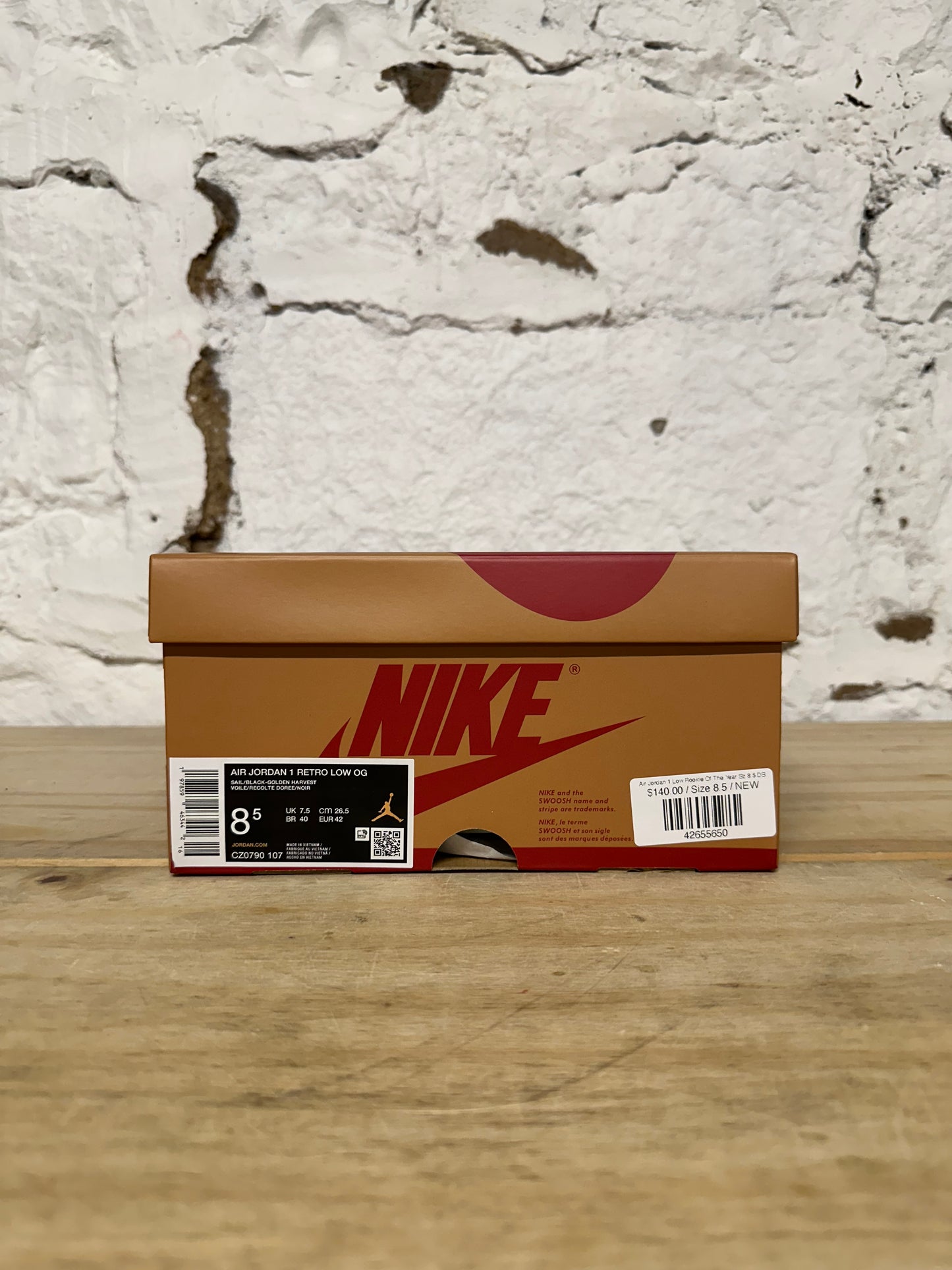 Air Jordan 1 Low Rookie Of The Year Sz 8.5 DS