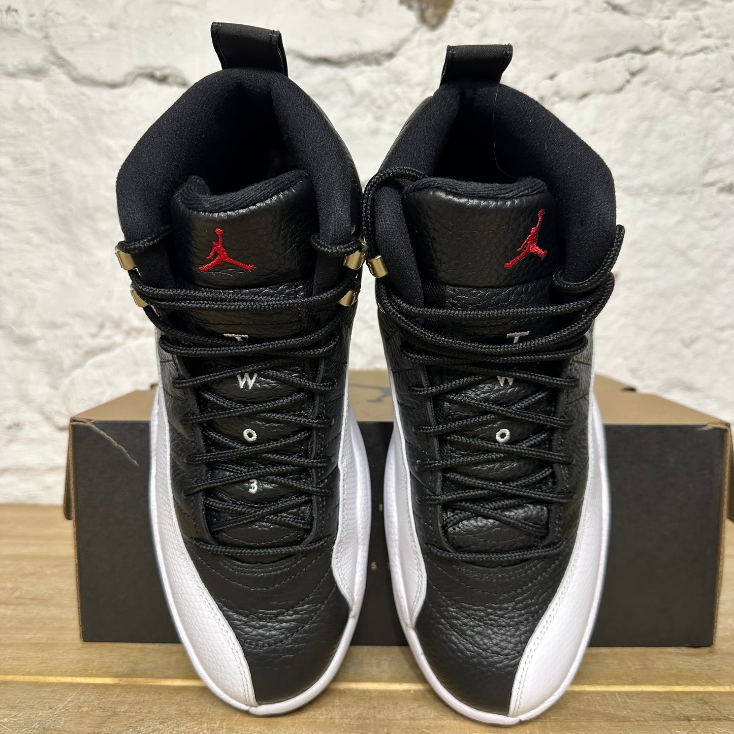 Air Jordan 12 Playoffs (2022) Sz 9