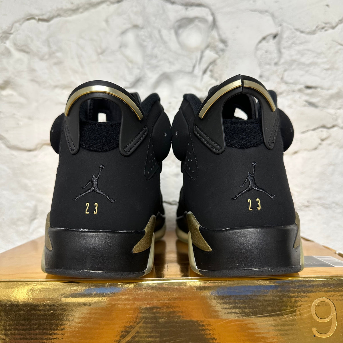 Air Jordan Defining Moments Pack 6/11 Sz 10 DS