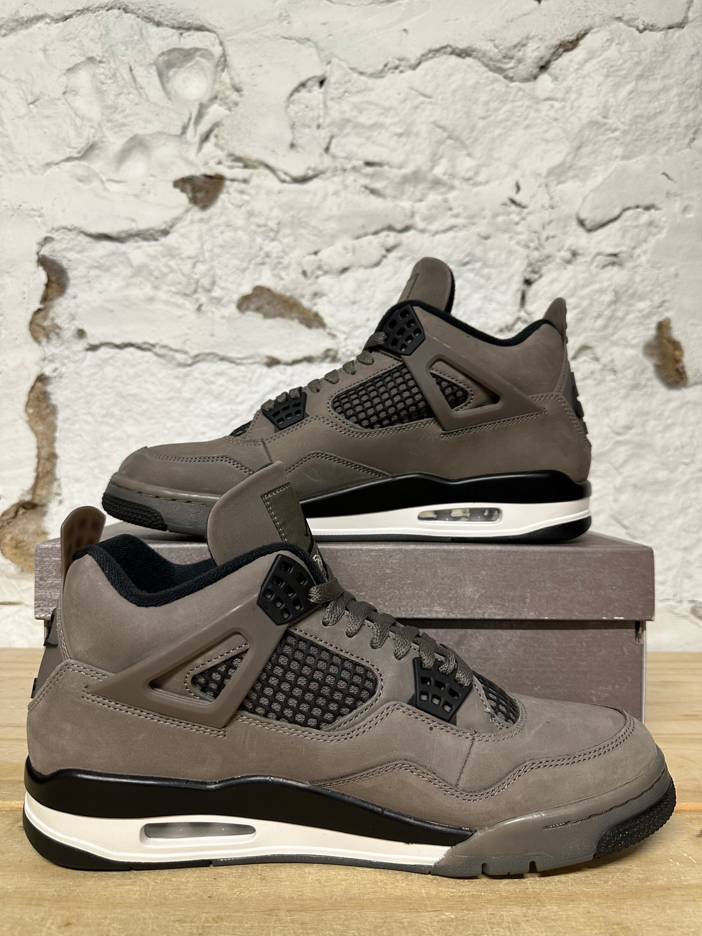 Air Jordan 4 Cave Stone Sz 11