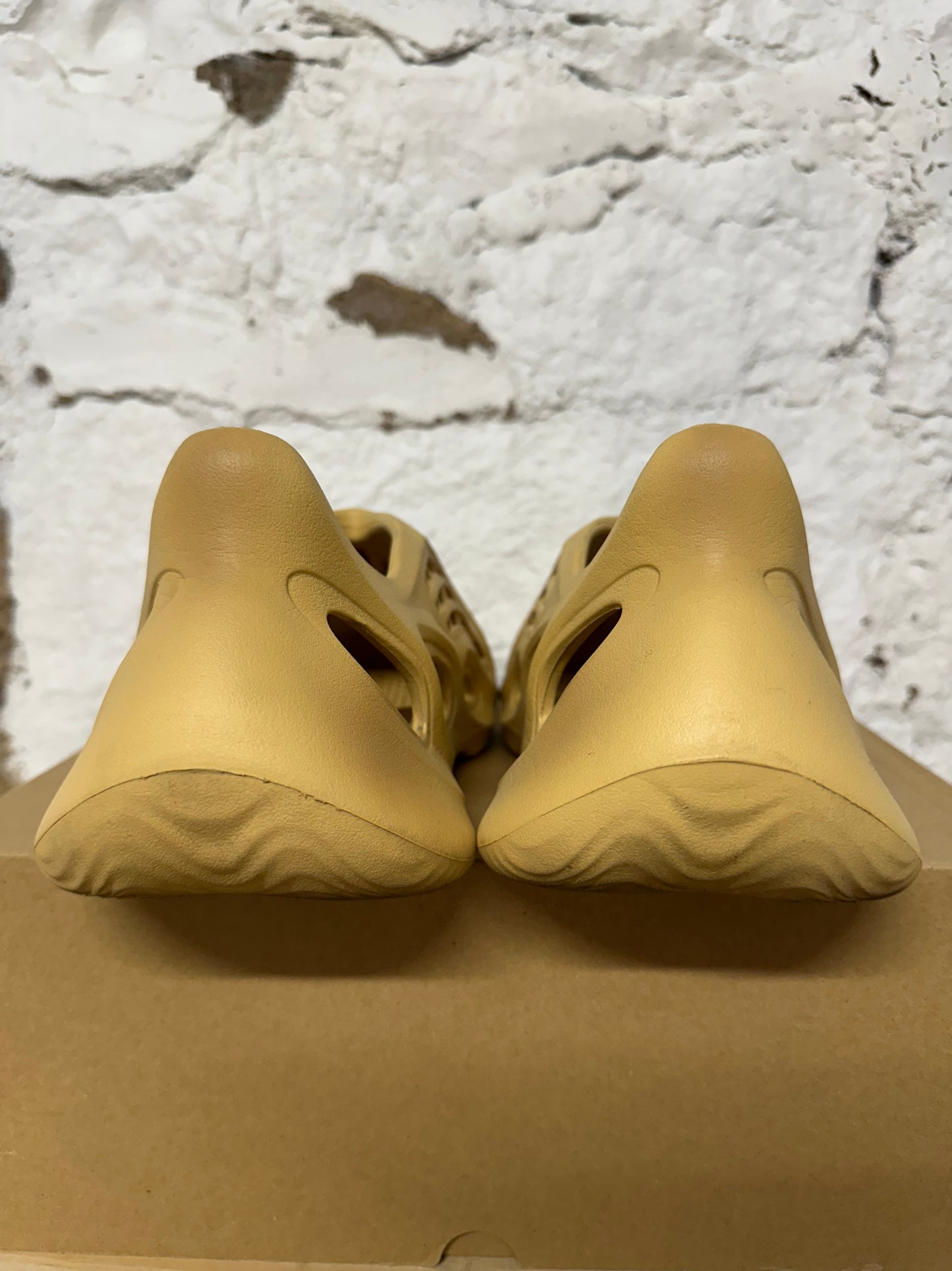 Yeezy Foam Runner Desert Sand Sz 10