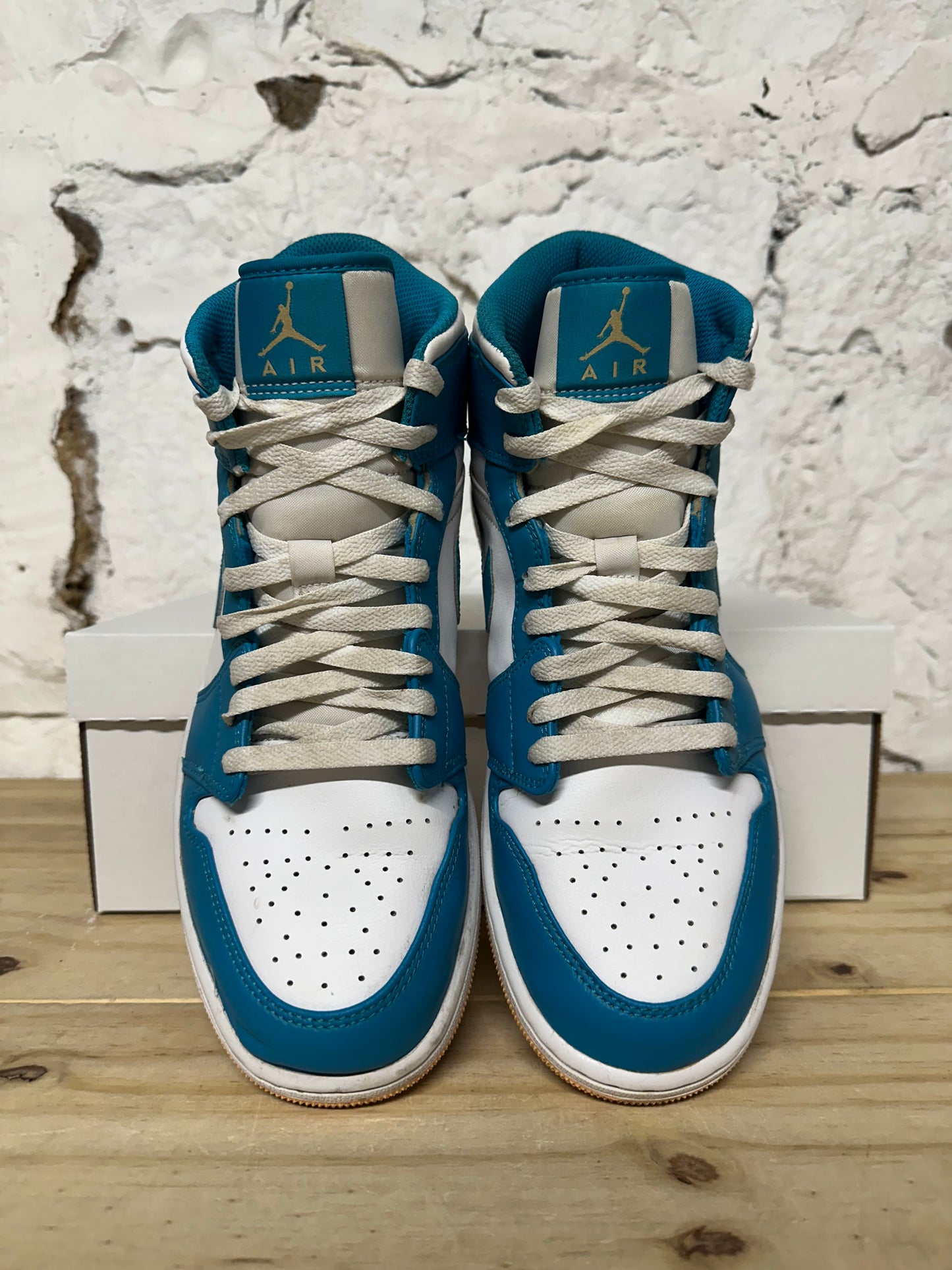Air Jordan 1 Aquatone Sz 10