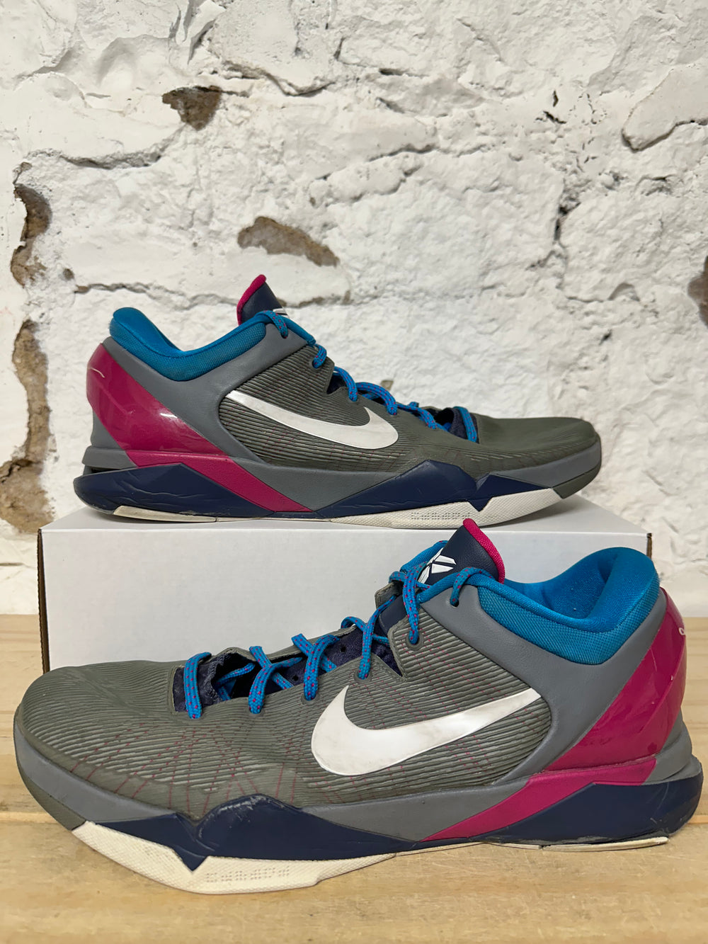 Nike Kobe 7 System Fireberry Sz 15