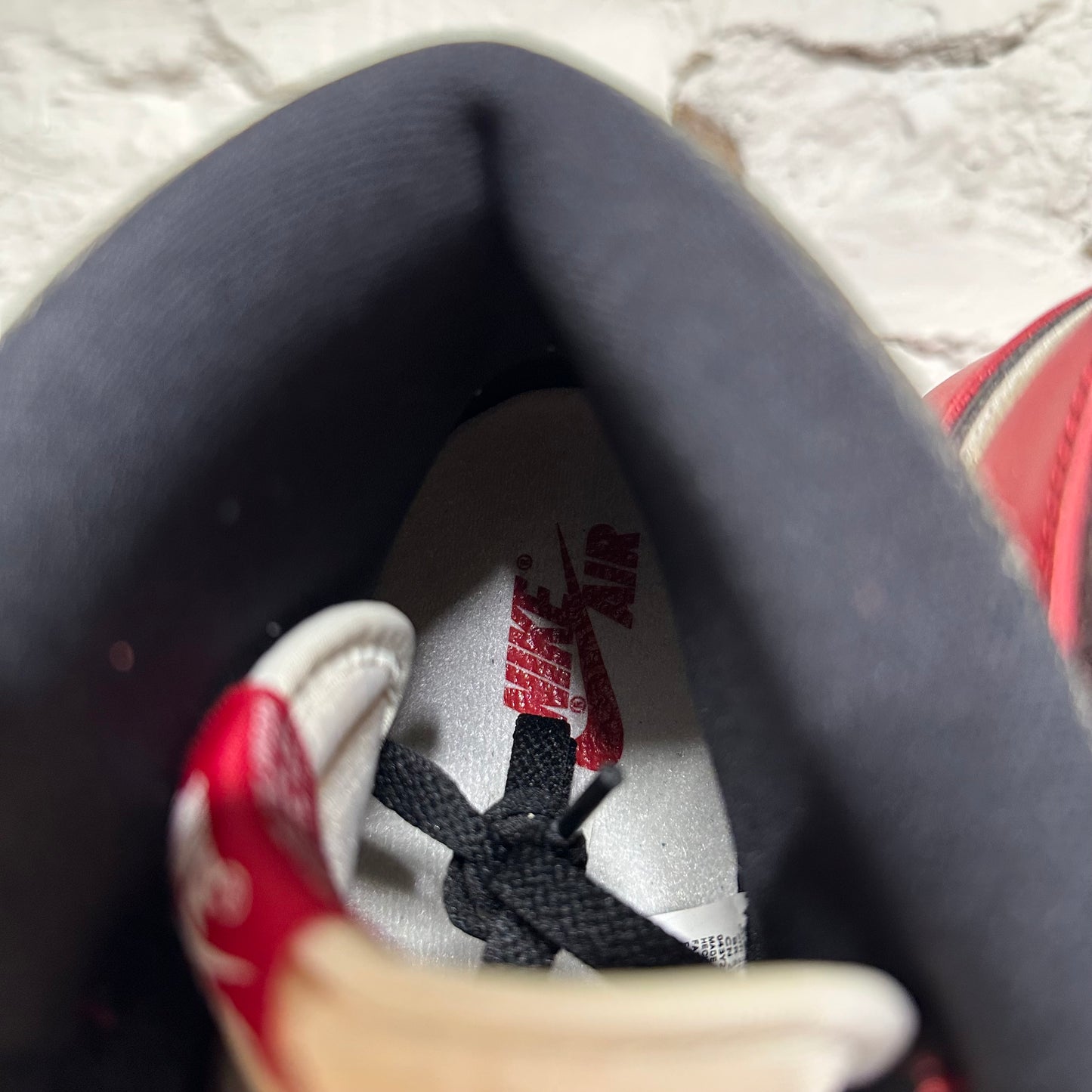 Air Jordan 1 High Chicago Lost and Found Sz 10