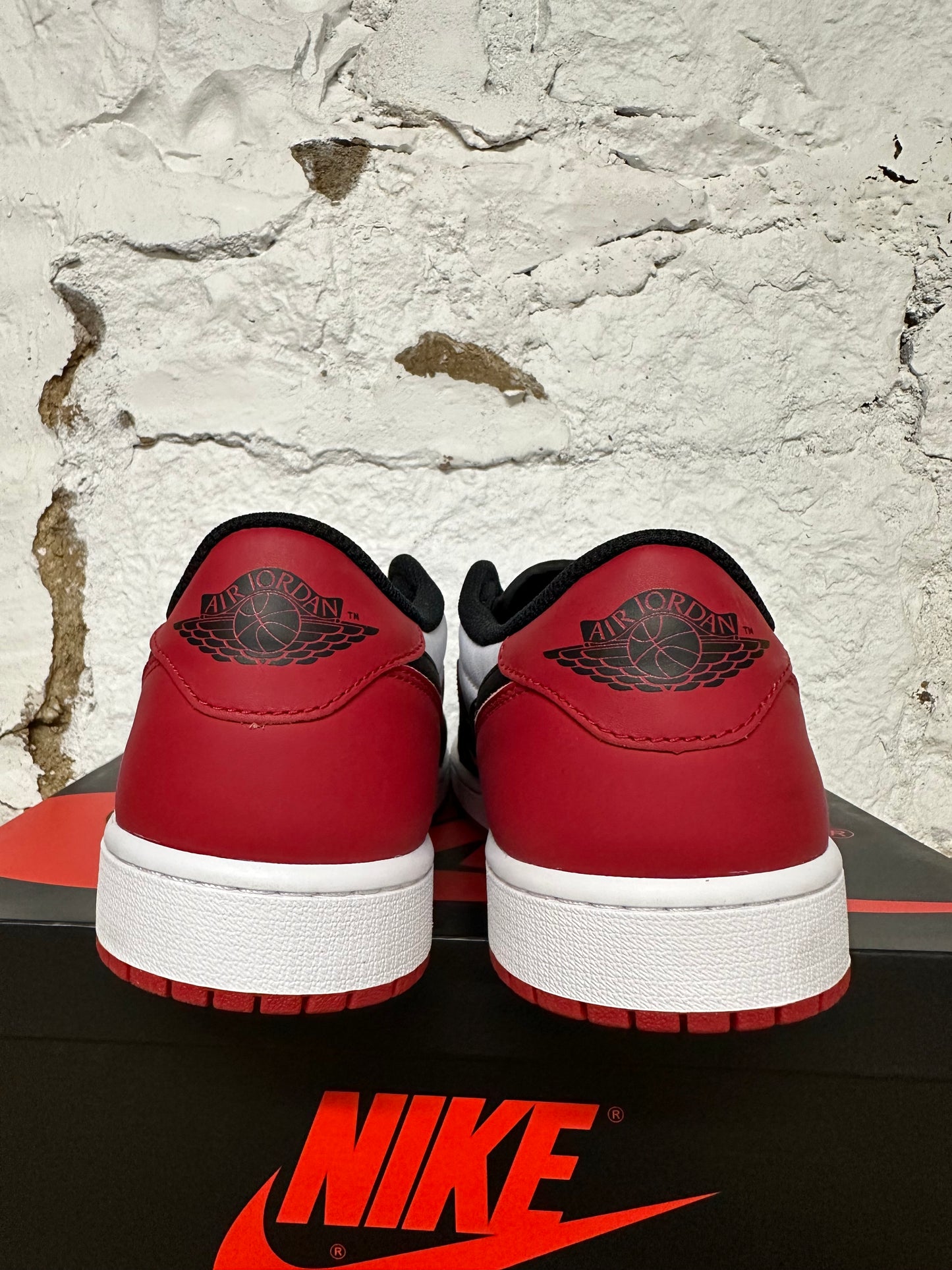 Air Jordan 1 Low Black Toe Sz 12 DS