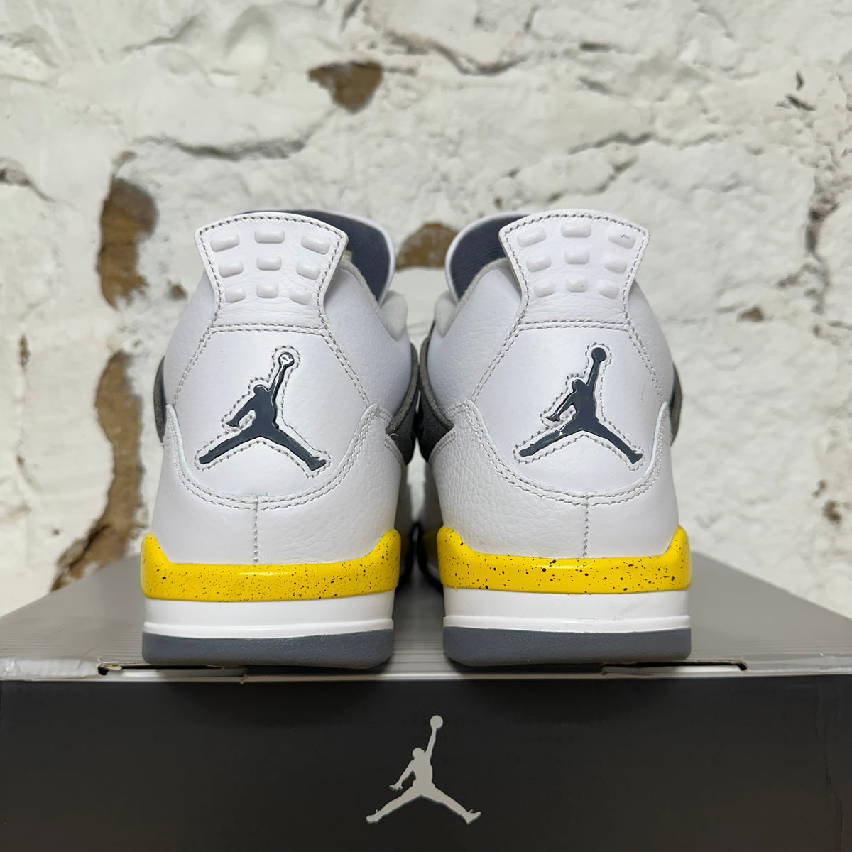 Air Jordan 4 Tour Yellow (2026) Sz 10.5