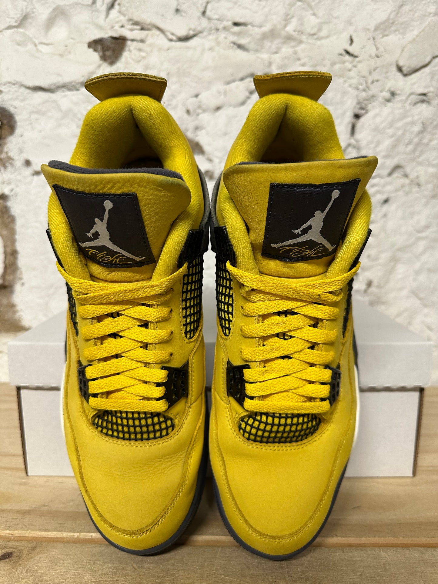 Air Jordan 4 Lightning Sz 11