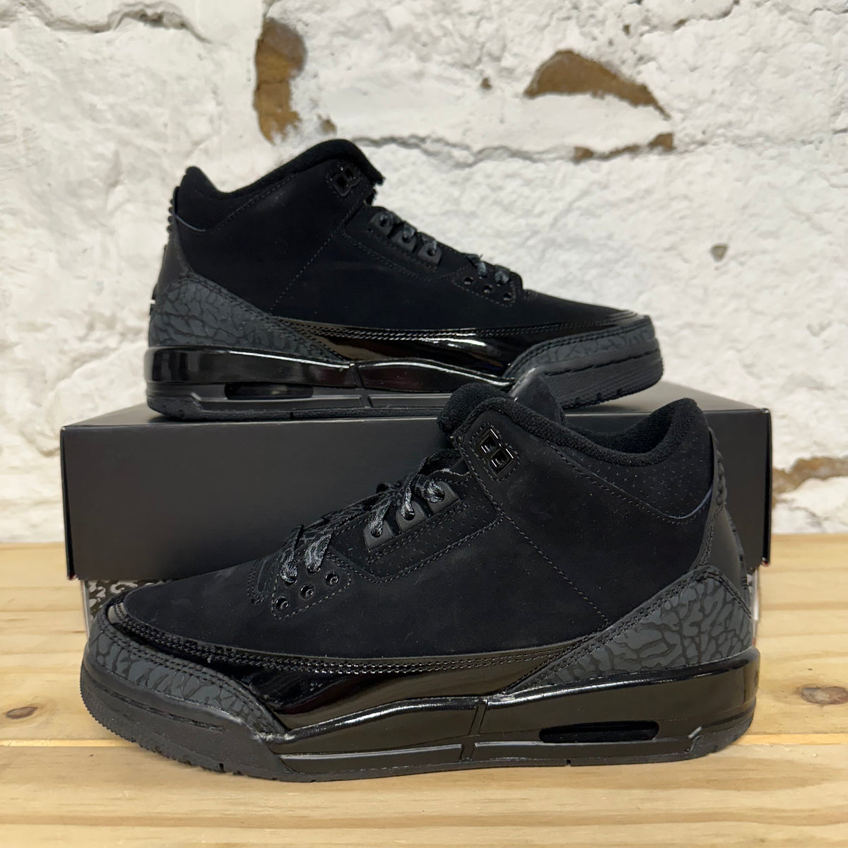 Air Jordan 3 Black Cat (2025) Sz 7Y DS