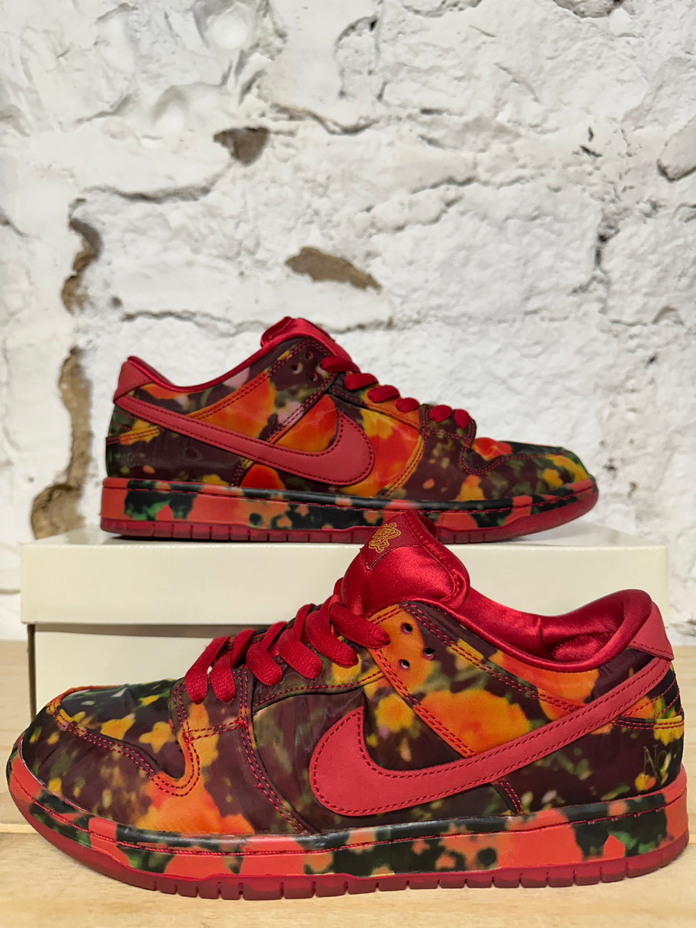 Nike SB Dunk Low Wizard Of Oz Sz 10
