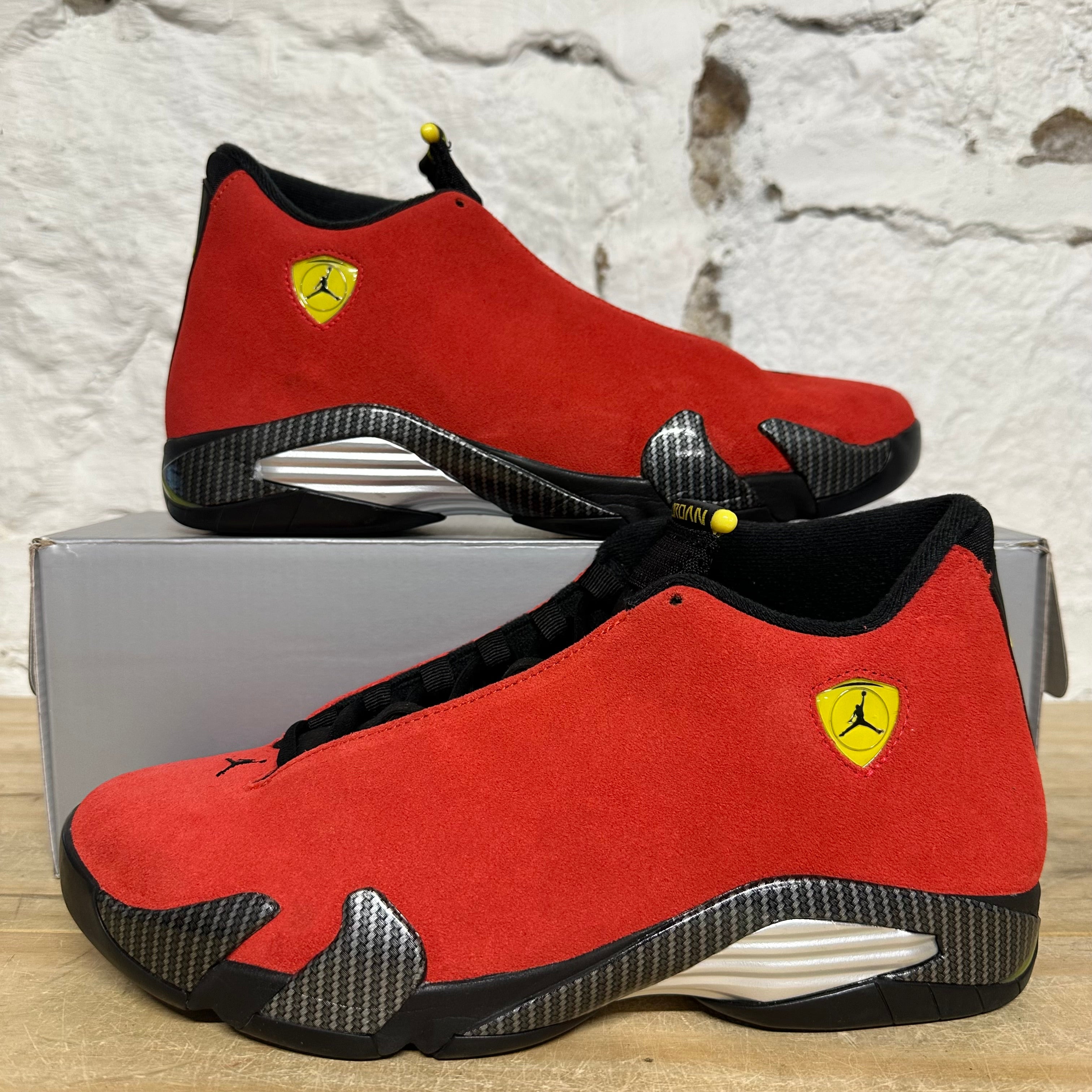 Air Jordan 14 Ferrari (2025) Sz 10.5