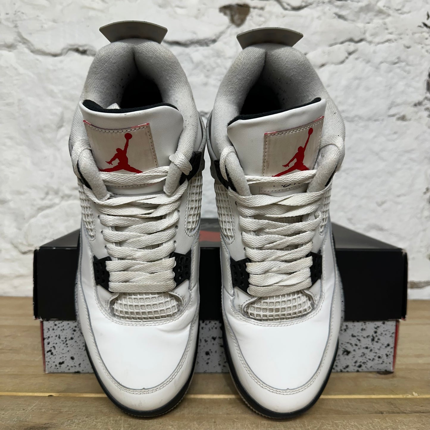 Air Jordan 4 White Cement (2025) Sz 9.5