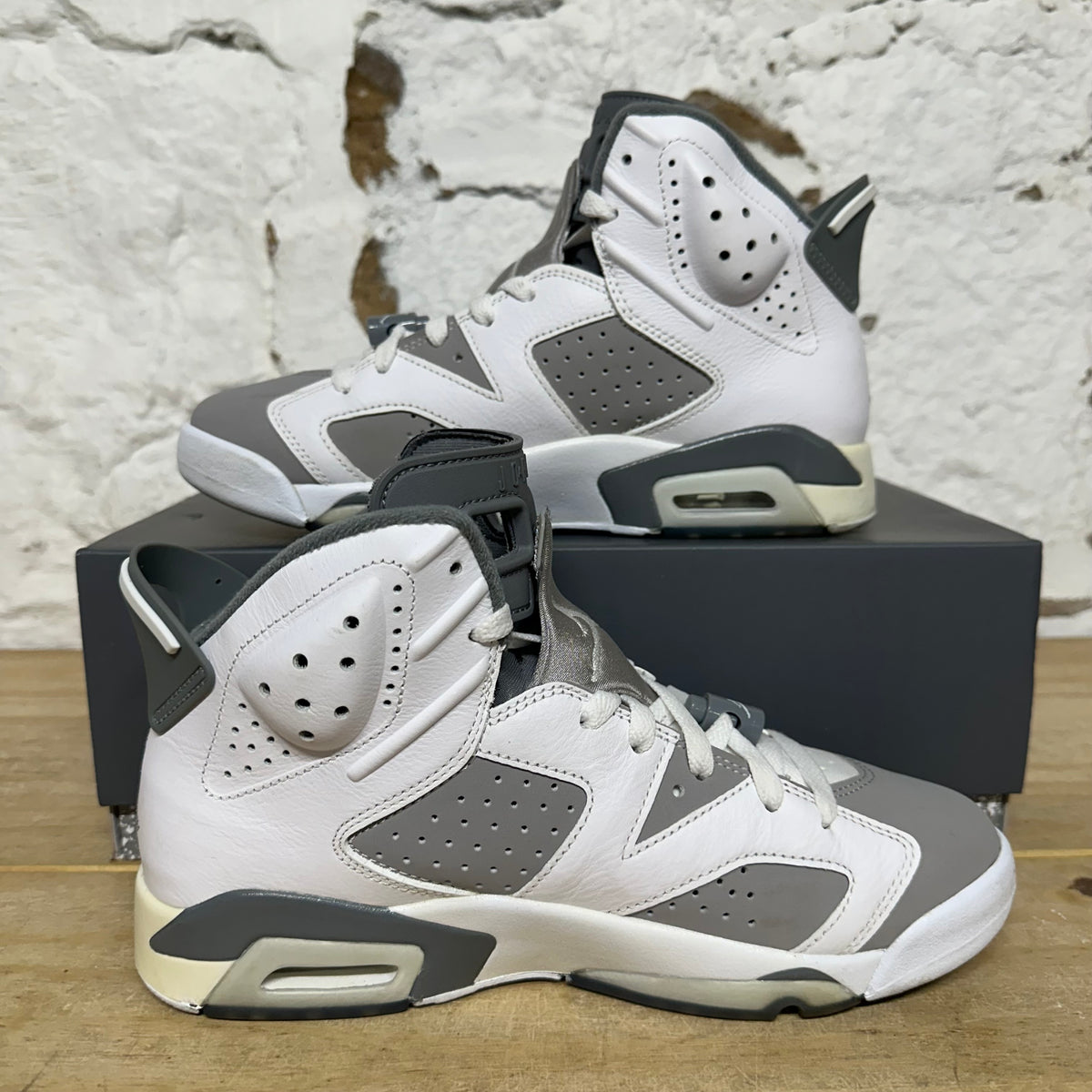Air Jordan 6 Cool Grey Sz 8