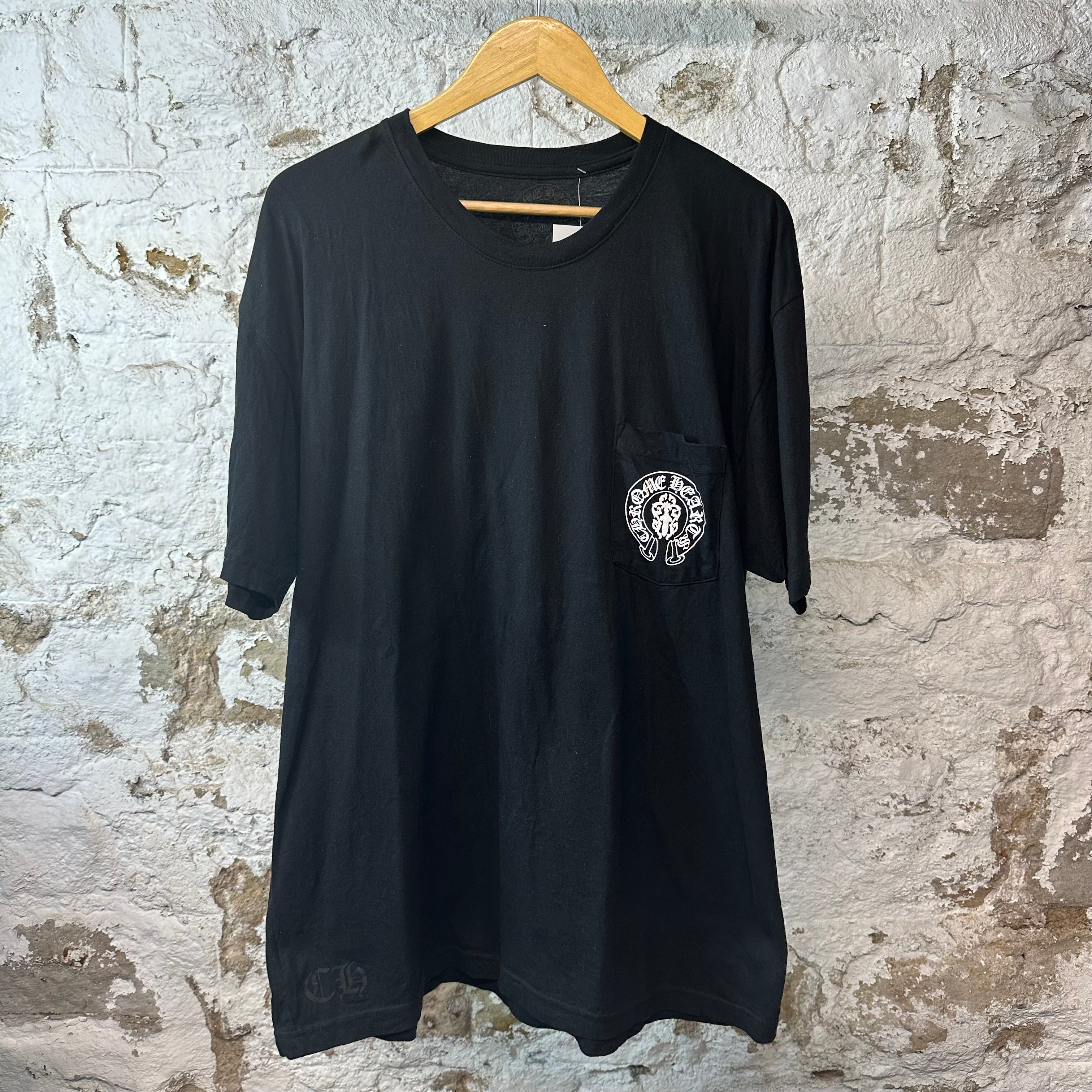 可愛いクリスマスツリーやギフトが！ XXL Sz Black T-shirt Flag USA Hearts Chrome – Online Gallery The トップス