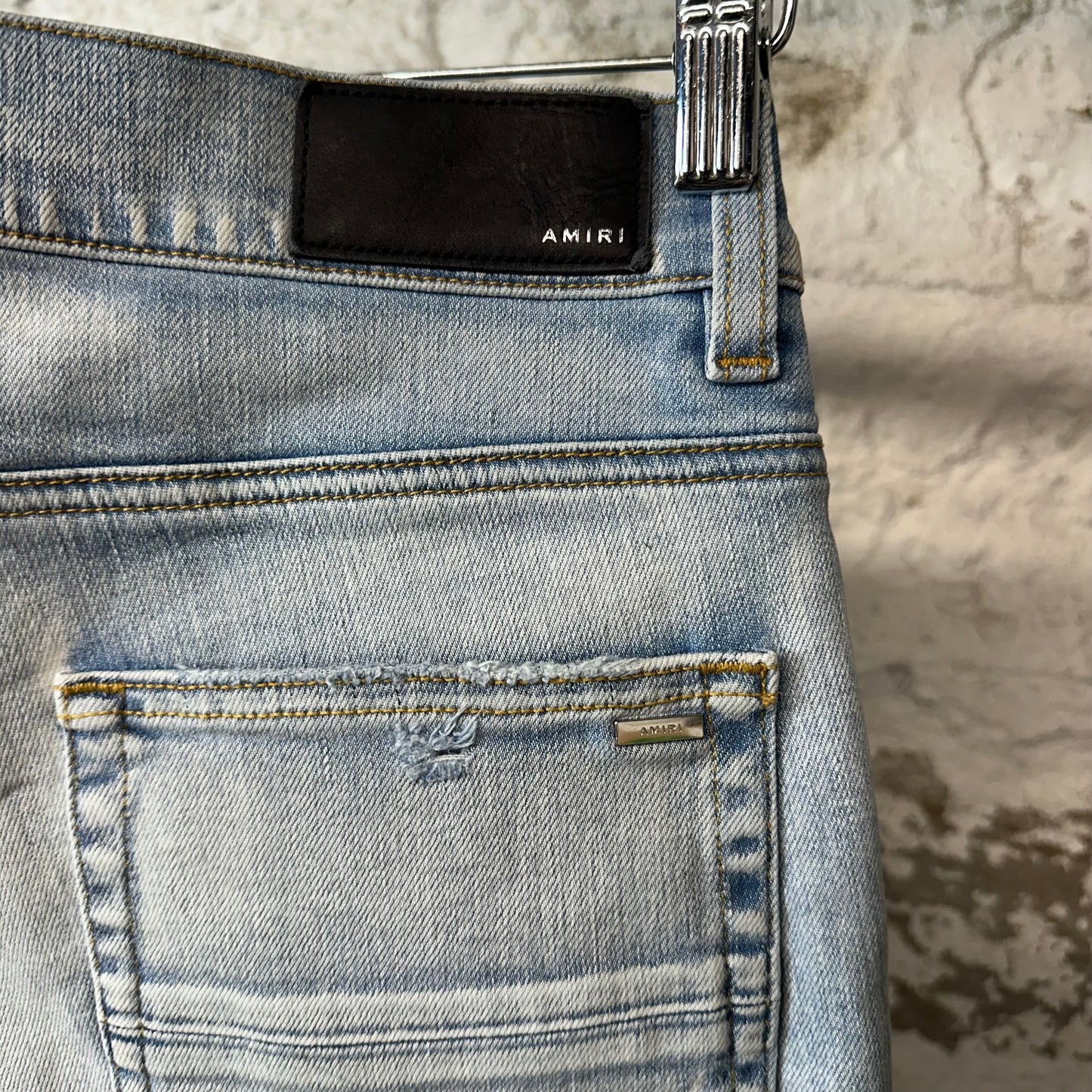 Amiri MX1 Camo Patch Light Blue Denim Jeans Sz 32