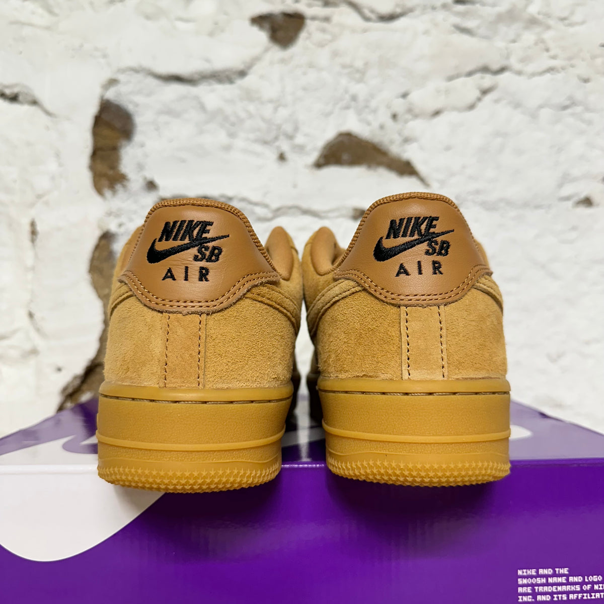Nike SB Air Force 1 Low Flax Sz 10 DS