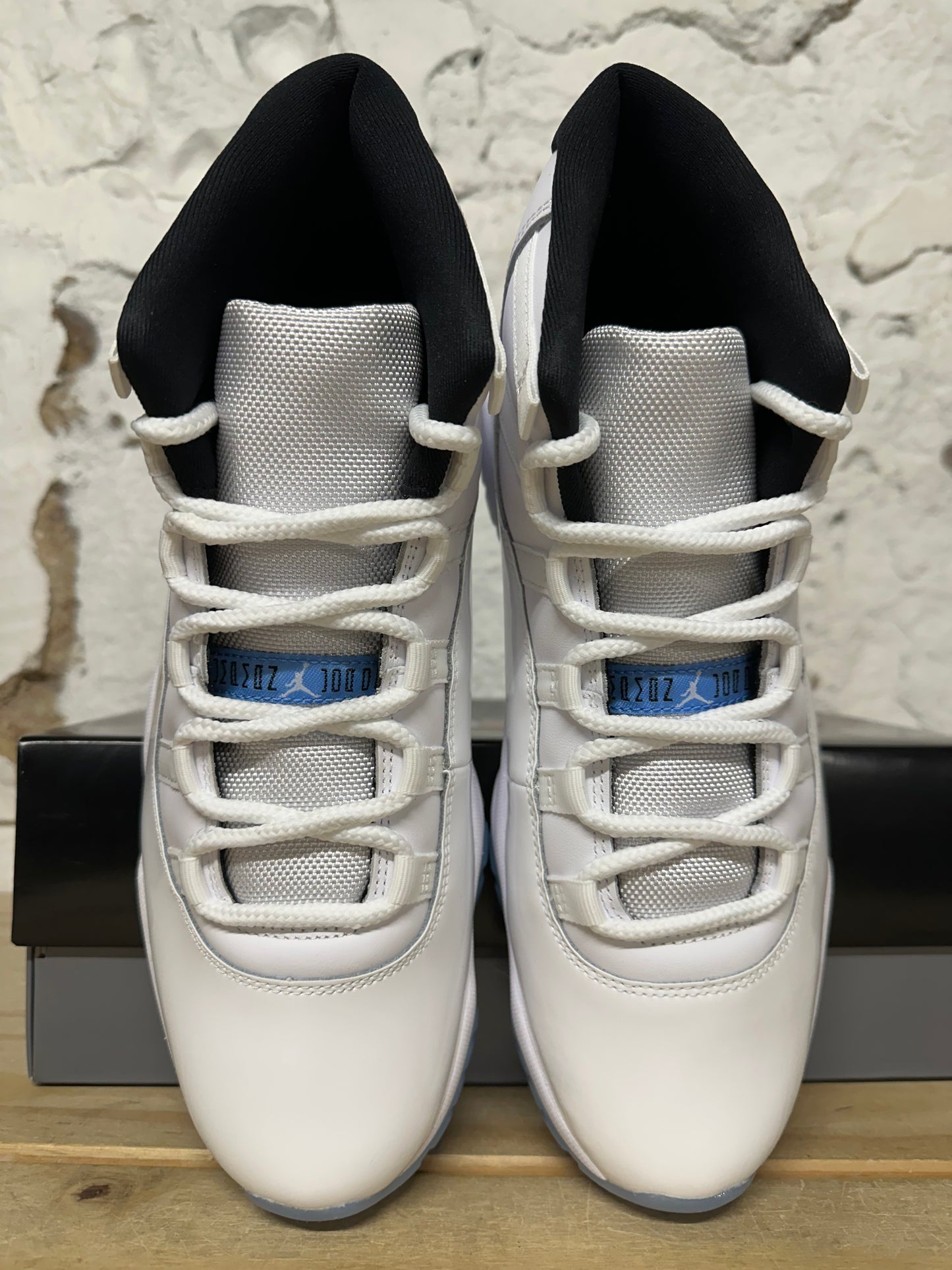 Air Jordan 11 High Legend Blue Sz 10.5 DS