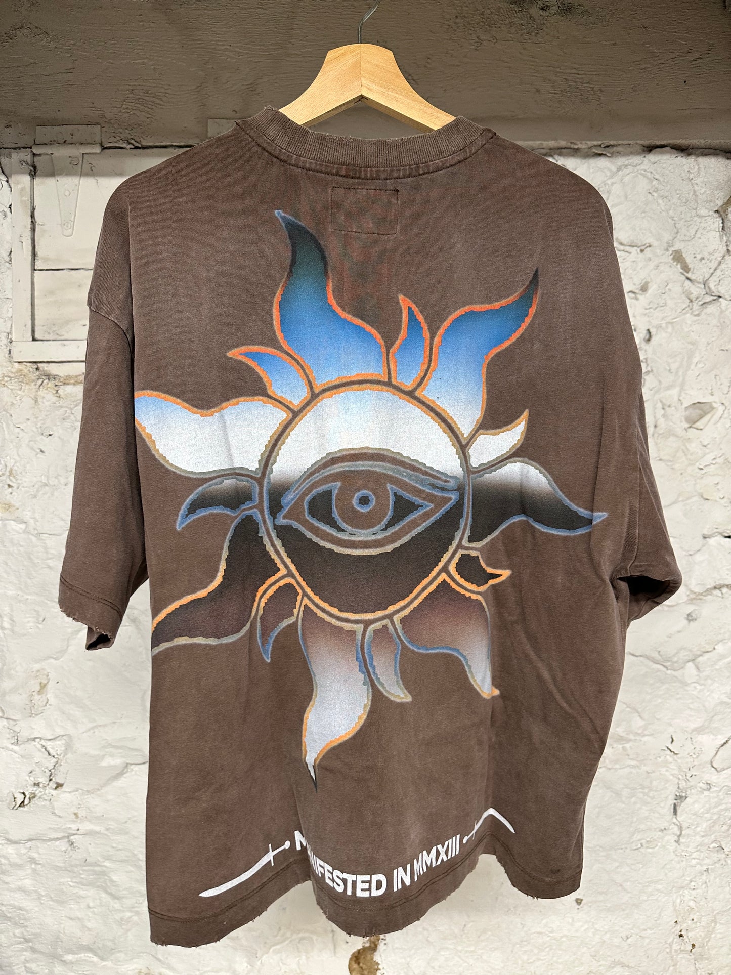 Godspeed Skeleton Guitar Brown T-Shirt Sz S