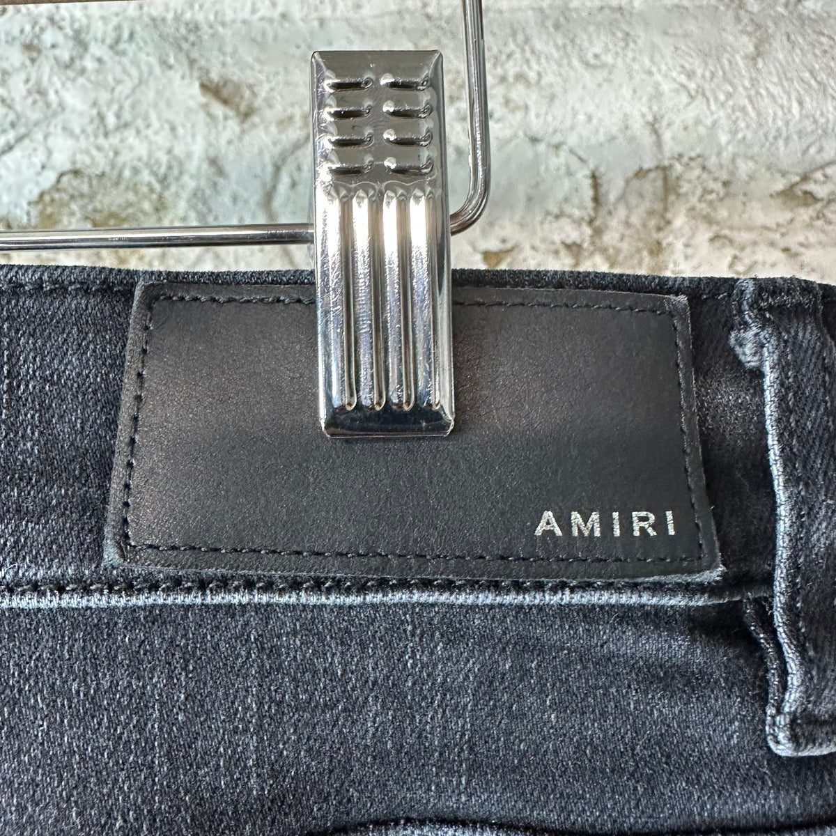 Amiri MX1 Cracked Pink Black Denim Jeans Sz 34