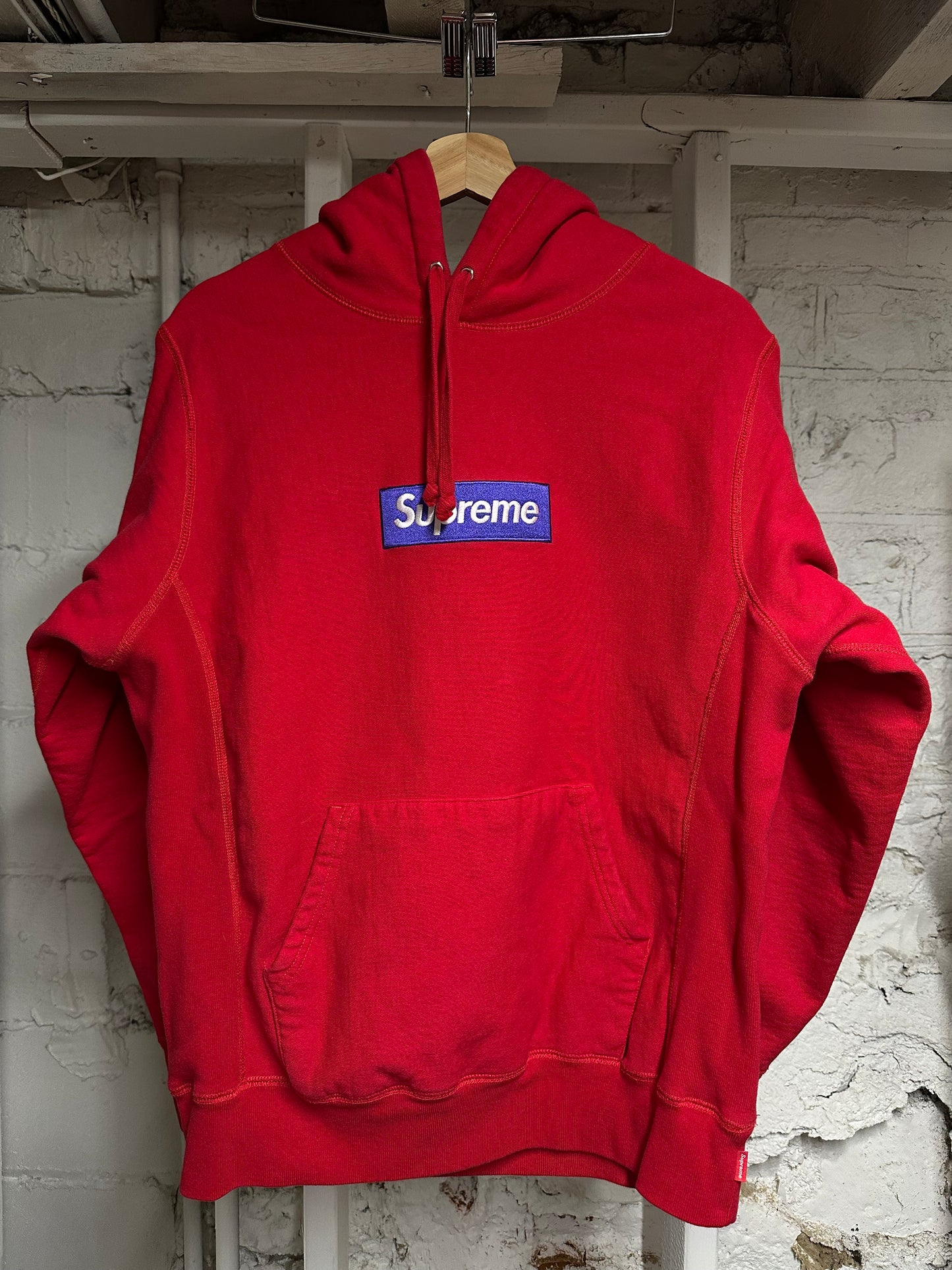 Supreme FW17 Red Purple Box Logo Hoodie Sz M