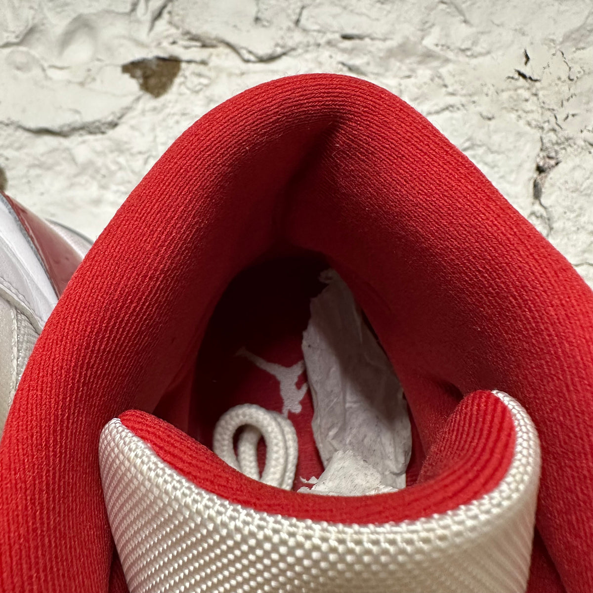 Air Jordan 11 High Cherry (2022) Sz 10.5