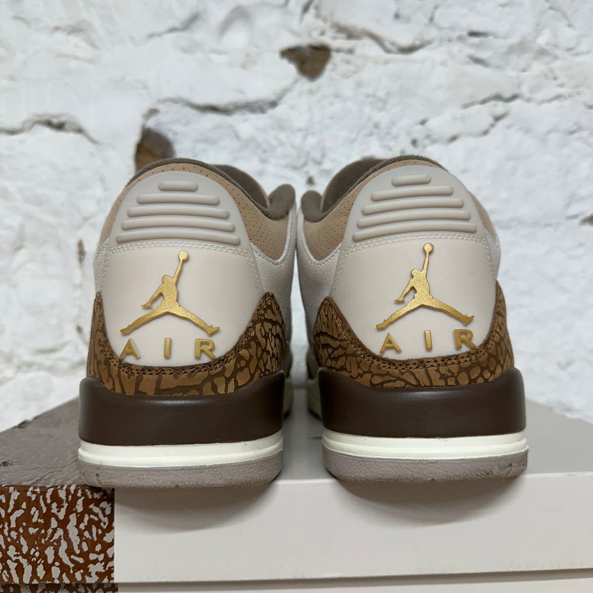 Air Jordan 3 Palomino Sz 13