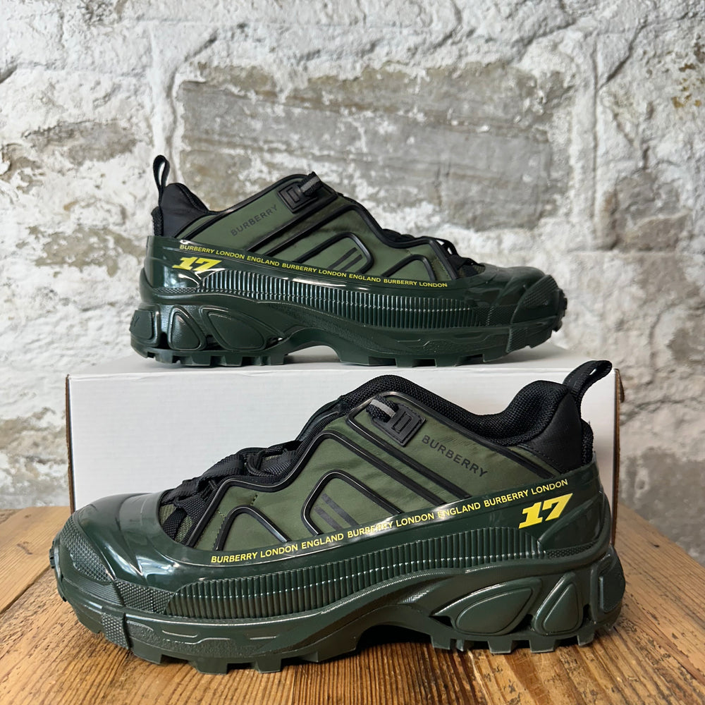 Burberry Arthur Olive Green Yellow Spellout Sneaker Sz 10.5 (43.5)